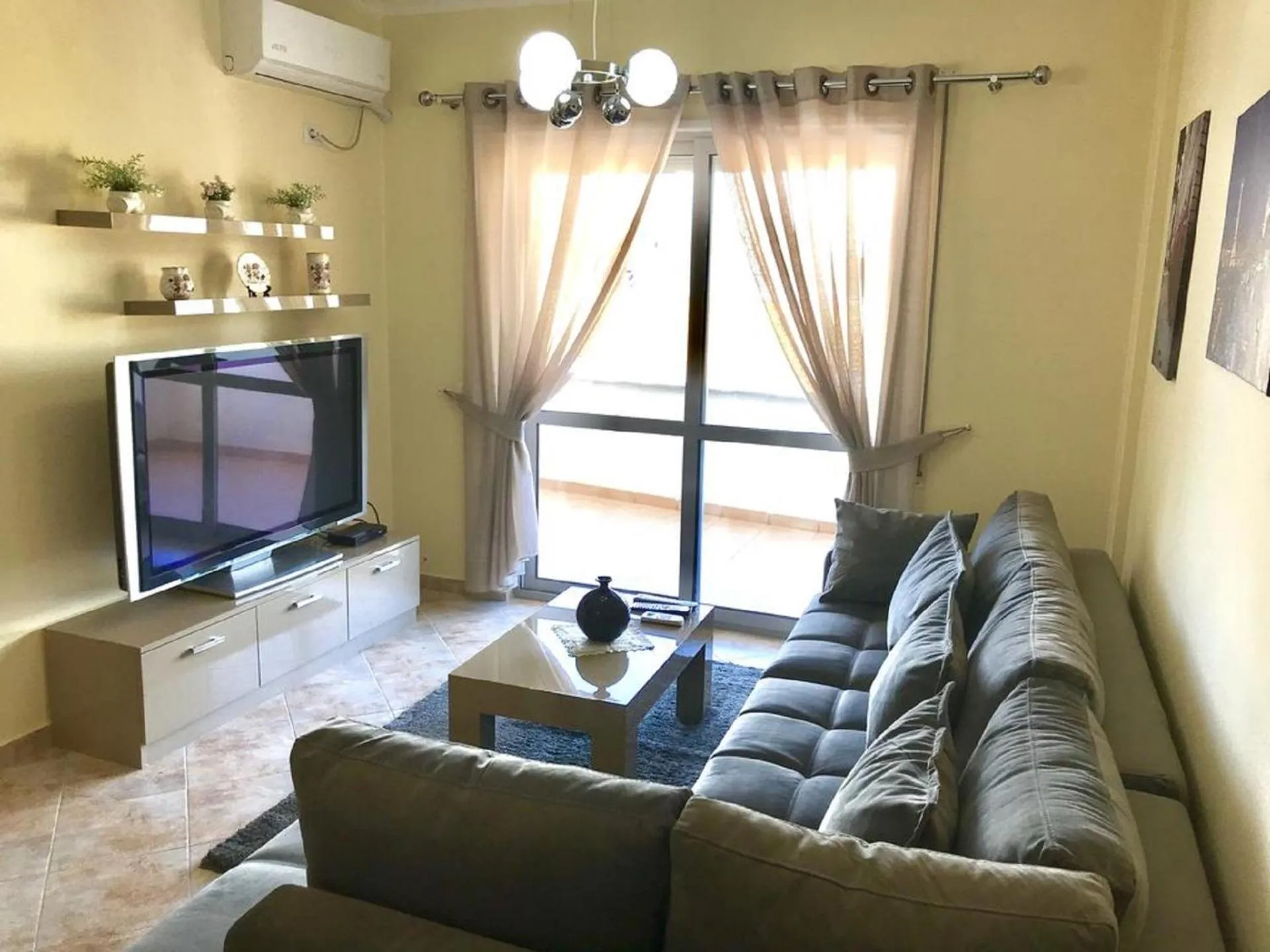 Apartment with Balcony in EKA Luxury One-Bedroom Apartment