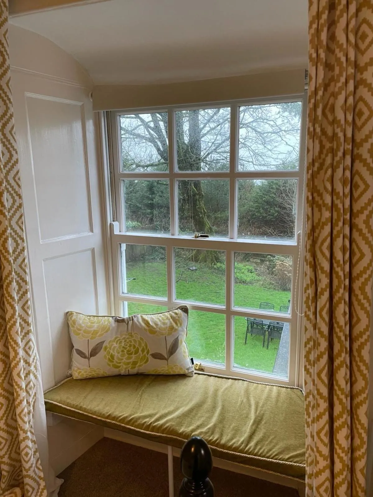 Bedroom, Bed in The Spinney