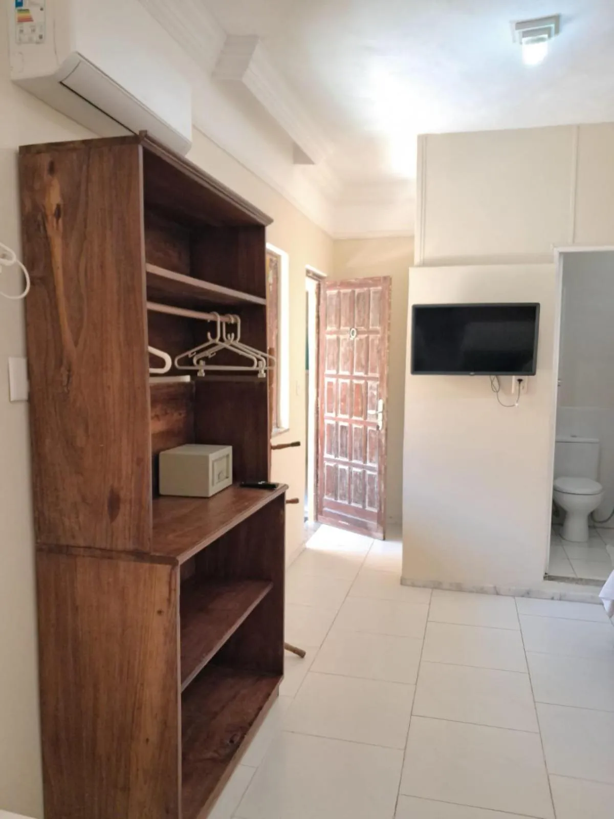 TV and multimedia in Hotel Pousada Acácia da Barra