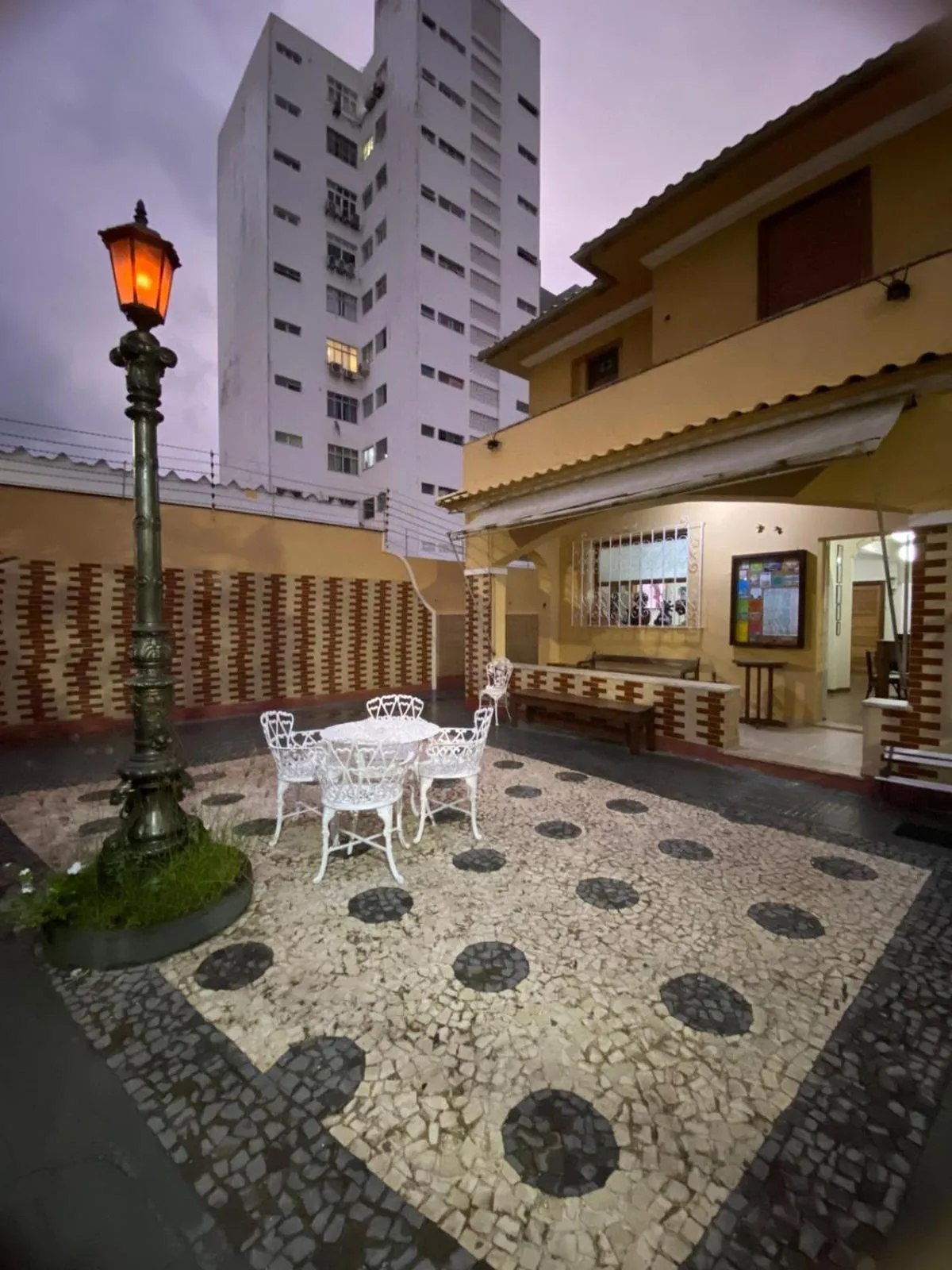 Property building in Hotel Pousada Acácia da Barra