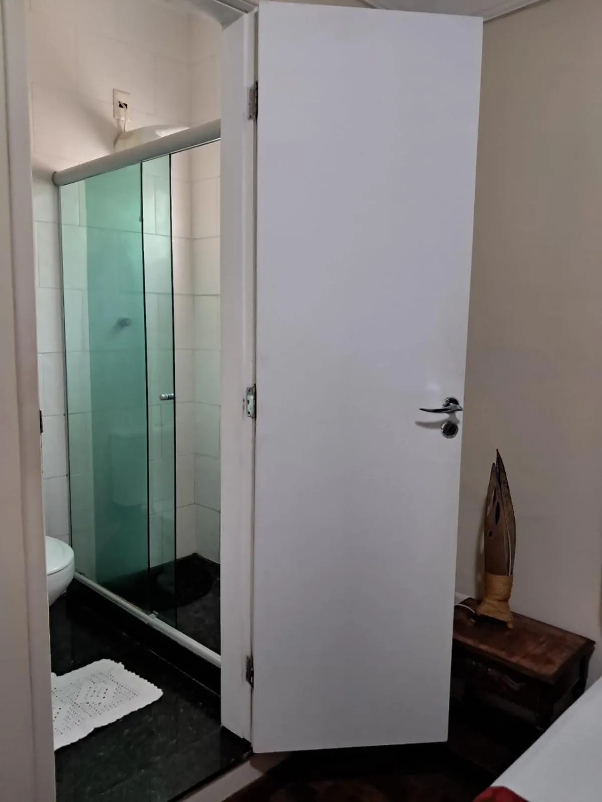 Shower in Hotel Pousada Acácia da Barra