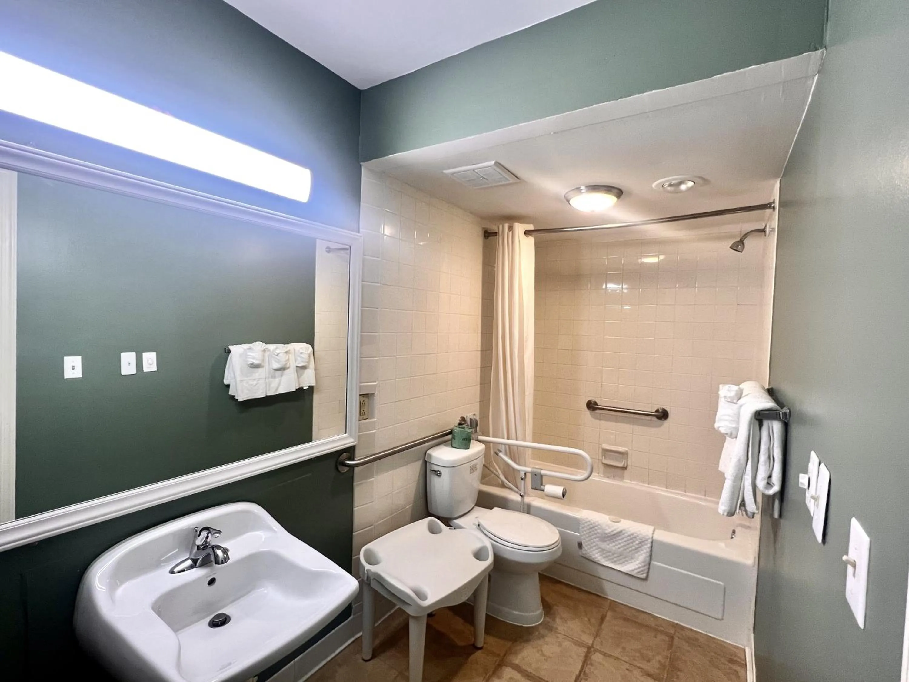 Motel 6 Culpeper, VA