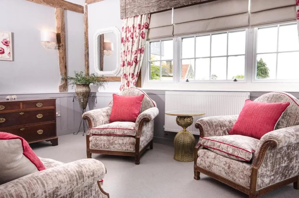 Decorative detail in The Dog At Wingham