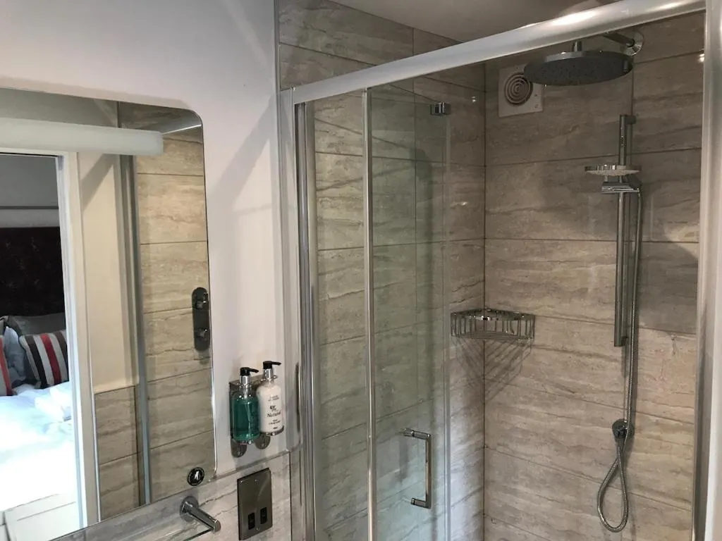 Shower in The Dog At Wingham