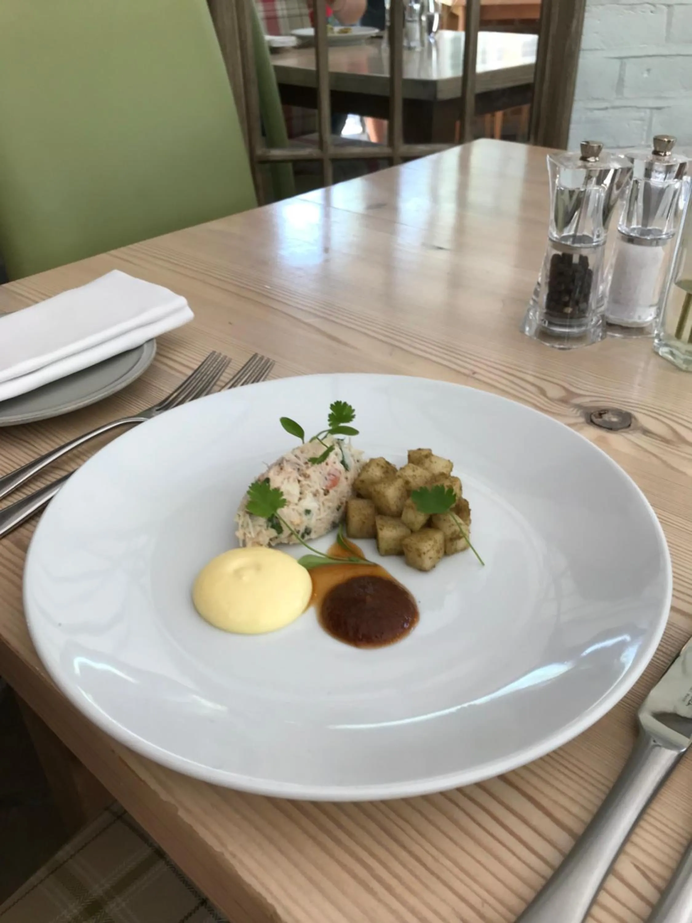 Lunch in The Dog At Wingham