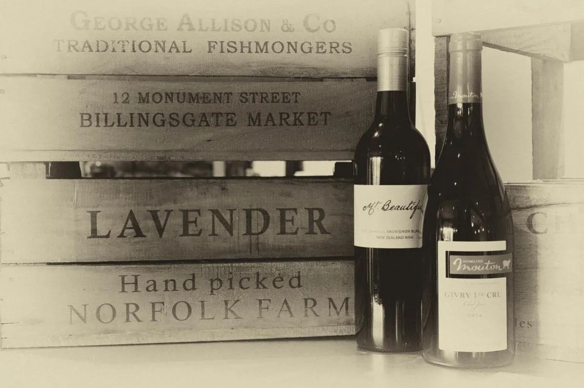 Alcoholic drinks in The Dog At Wingham