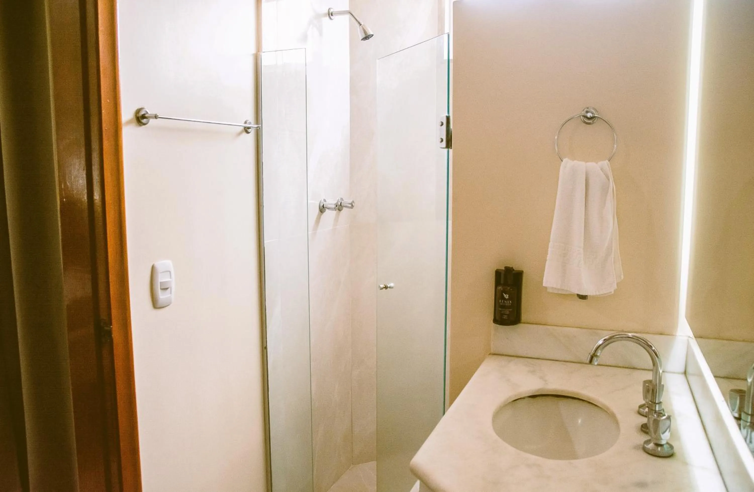 Bathroom in Fenix Hotel Pouso Alegre