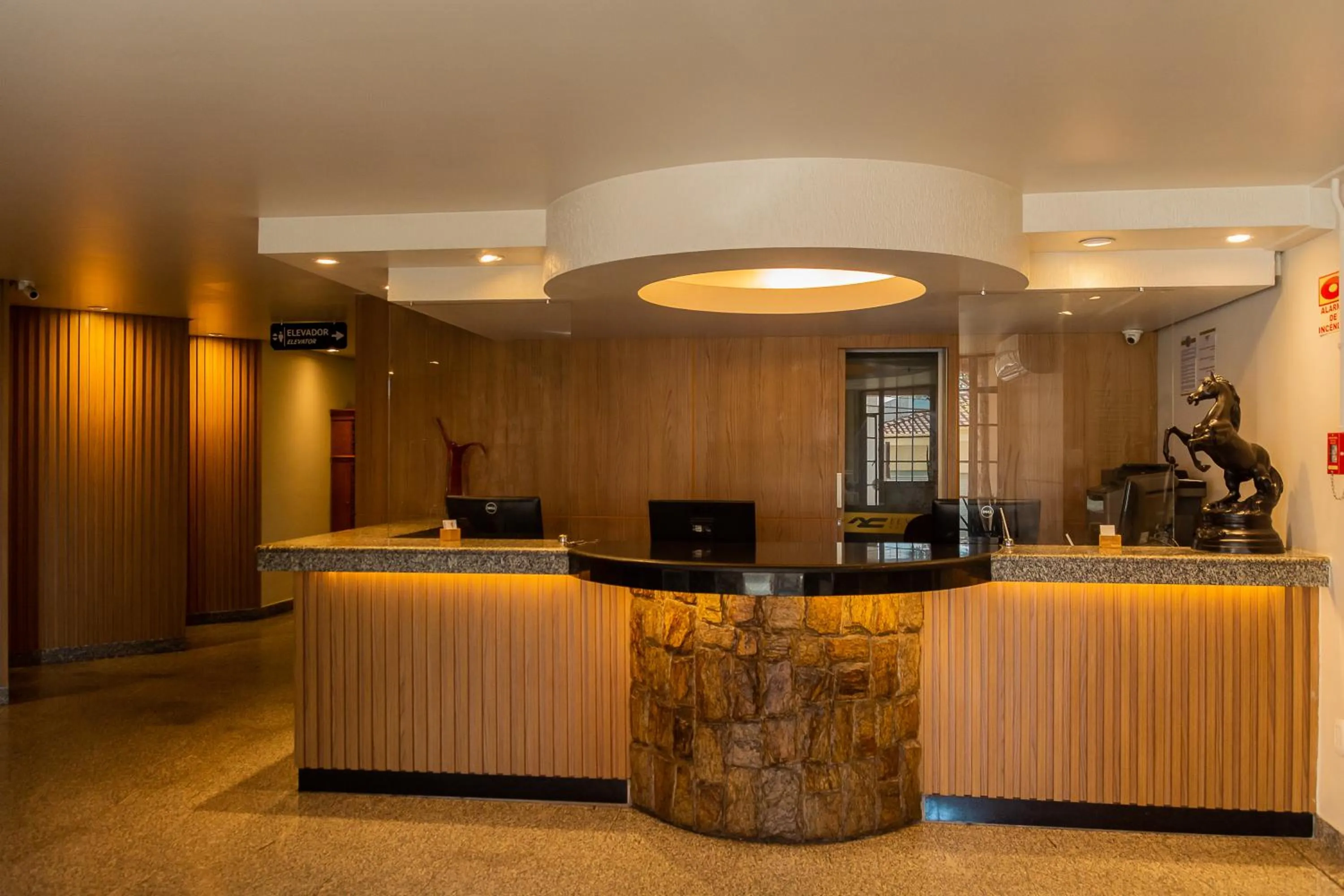 Lobby or reception in Fenix Hotel Pouso Alegre