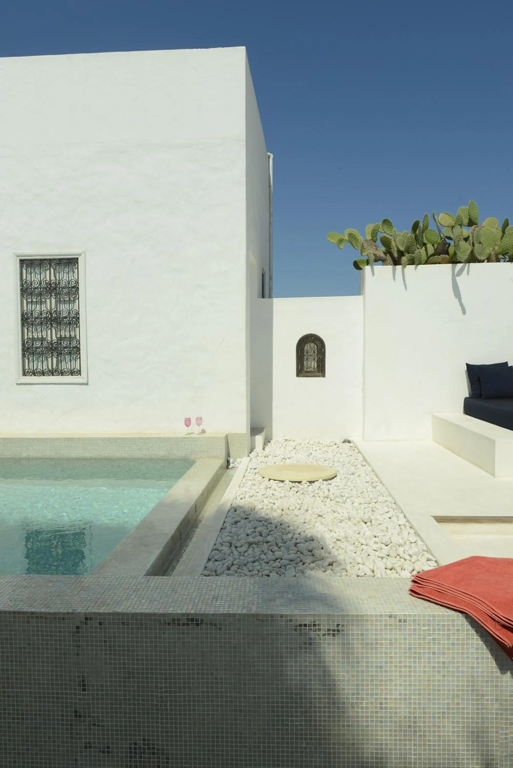 Swimming pool in Dar Sabri