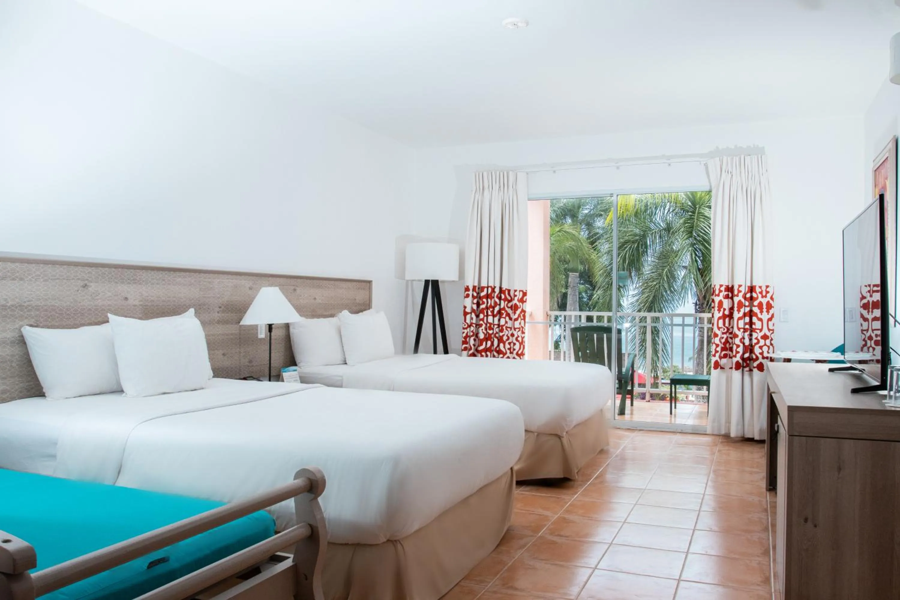 Bed in Grand Decameron Panama, A Trademark All Inclusive Resort