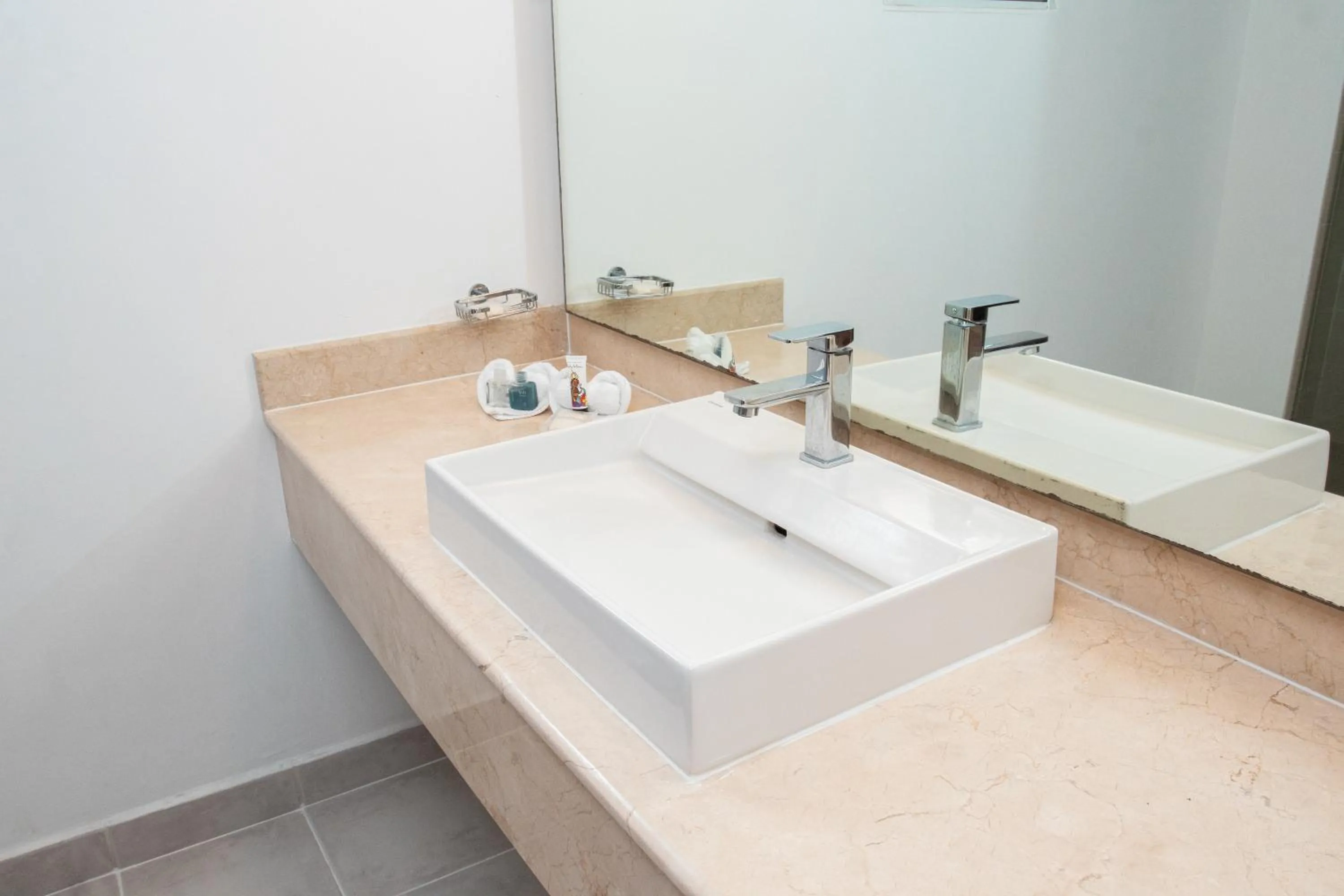 Bathroom in Grand Decameron Panama, A Trademark All Inclusive Resort