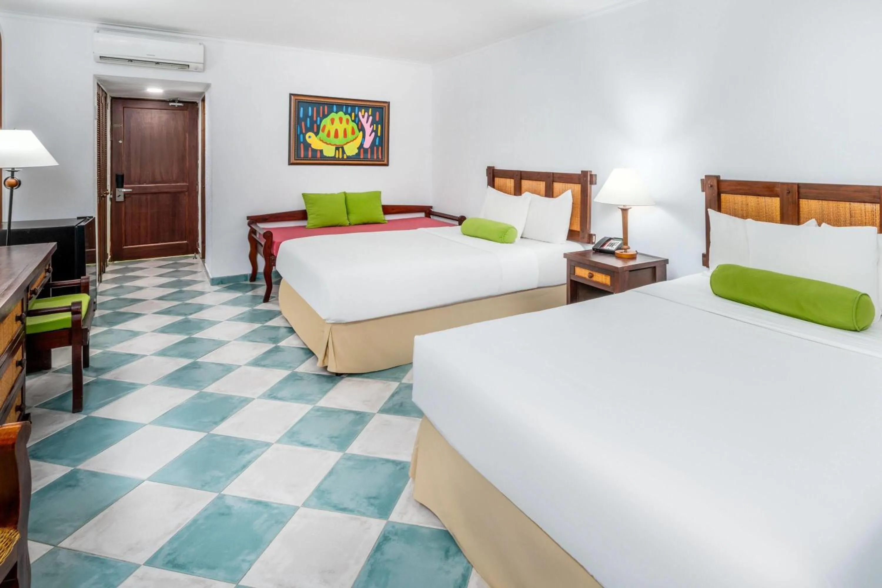 Photo of the whole room, Bed in Grand Decameron Panama, A Trademark All Inclusive Resort