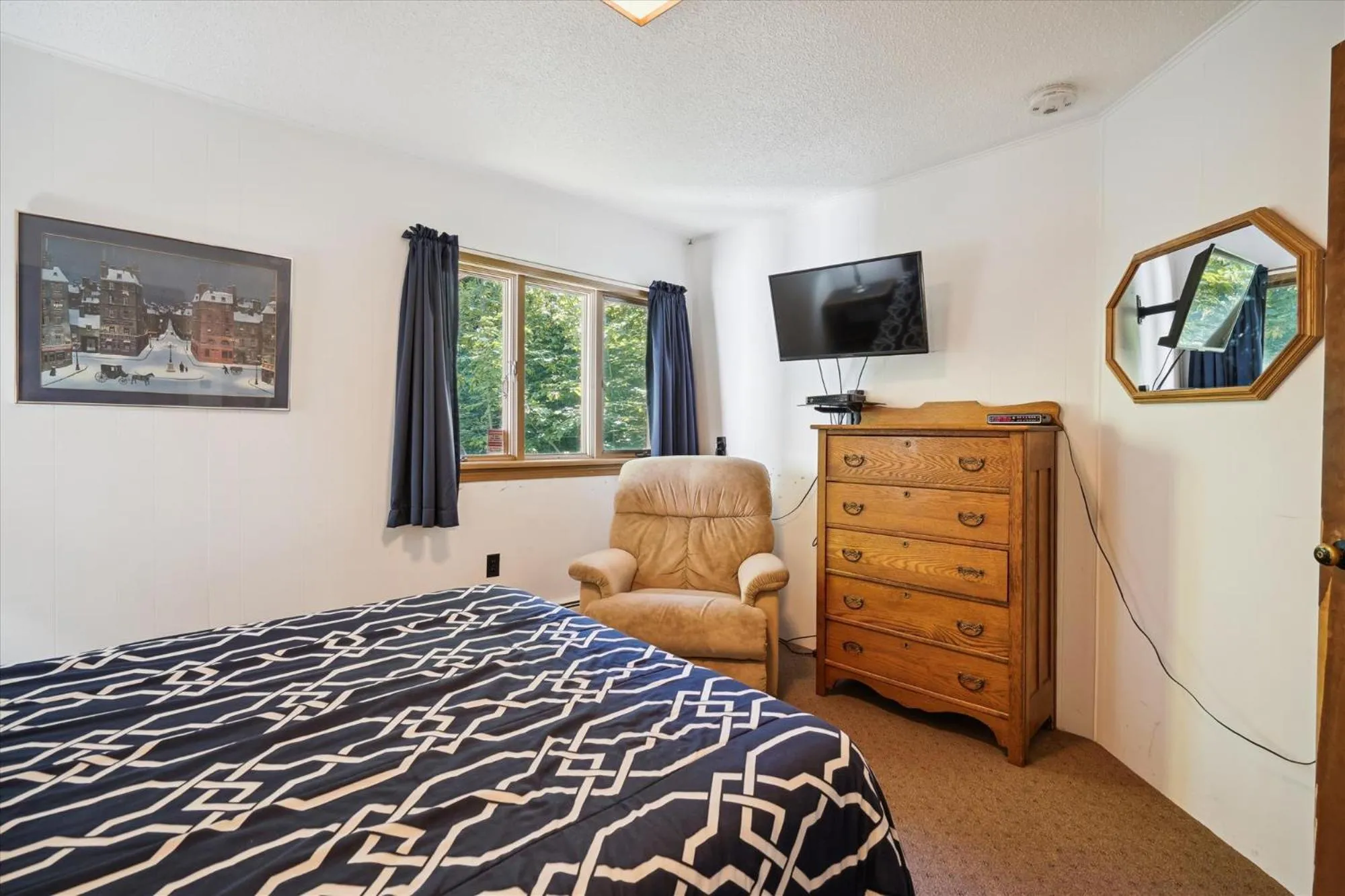 Bedroom, Bed in 4-Bedroom Townhouse with Sauna Snow Flake