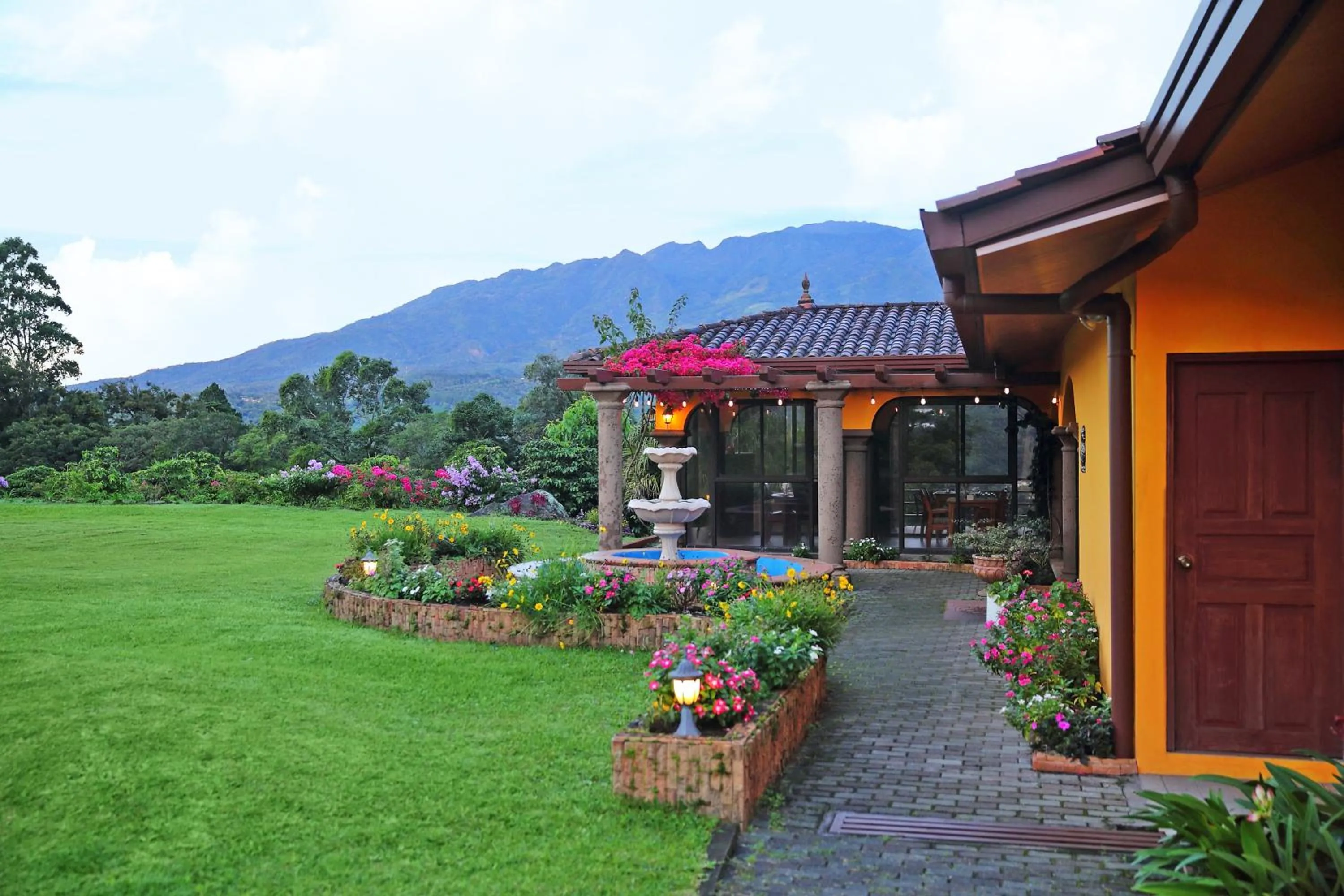 Property building in Los Establos Boutique Resort - All Inclusive