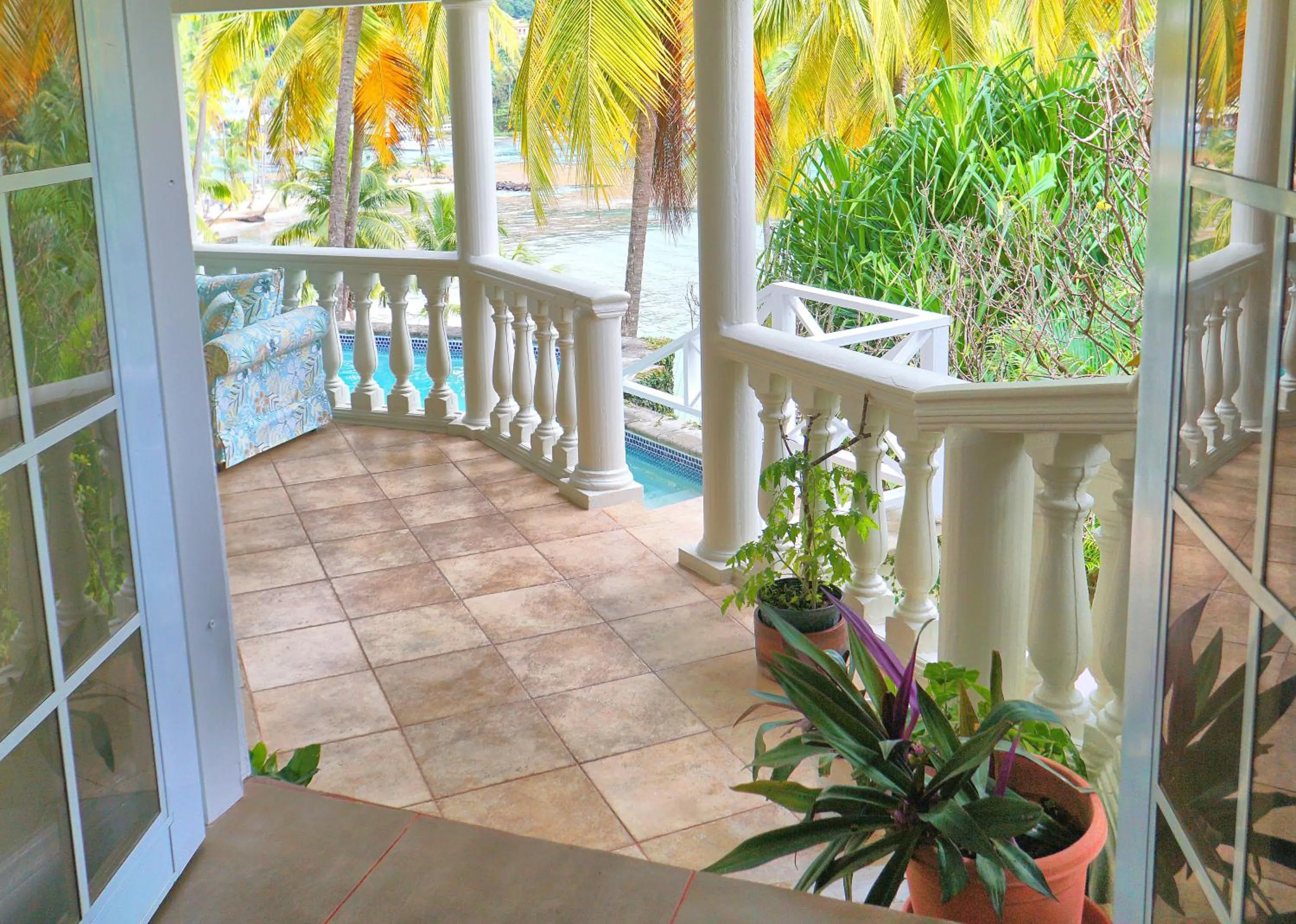 Balcony/Terrace in Marigot Beach Club & Dive Resort