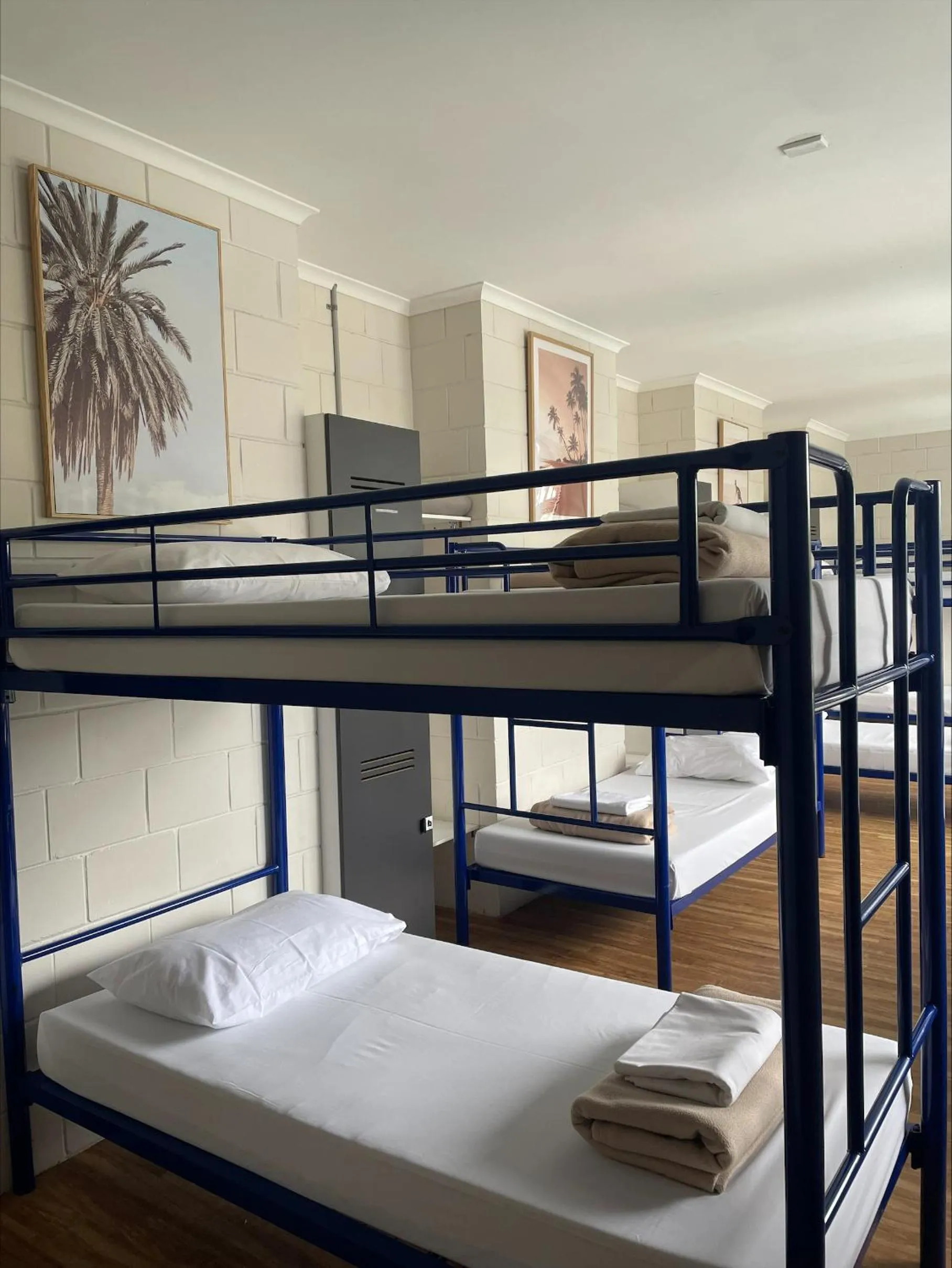 Bedroom, Bed in YHA Coolangatta Gold Coast