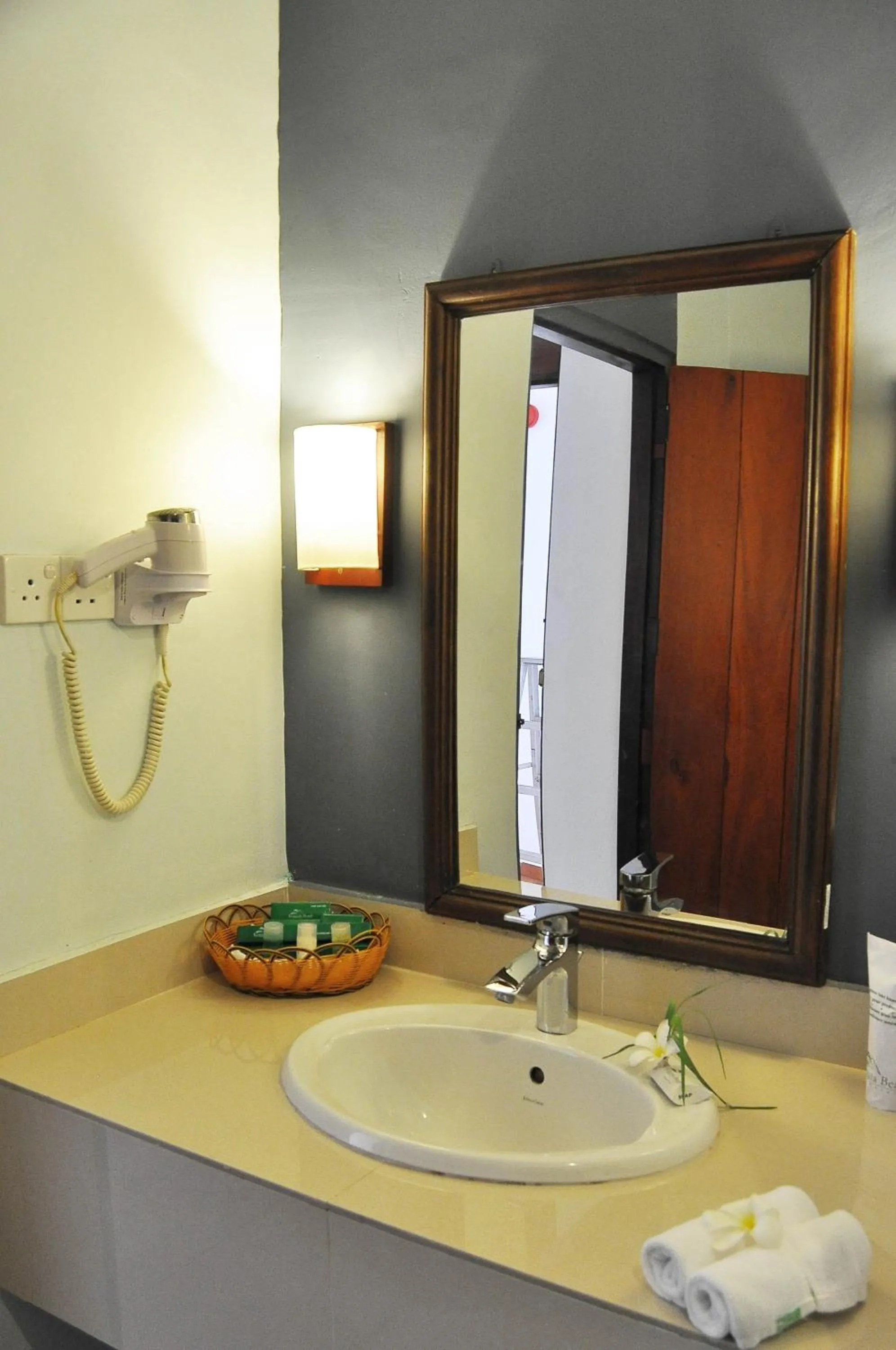 Bathroom in Koggala Beach Hotel