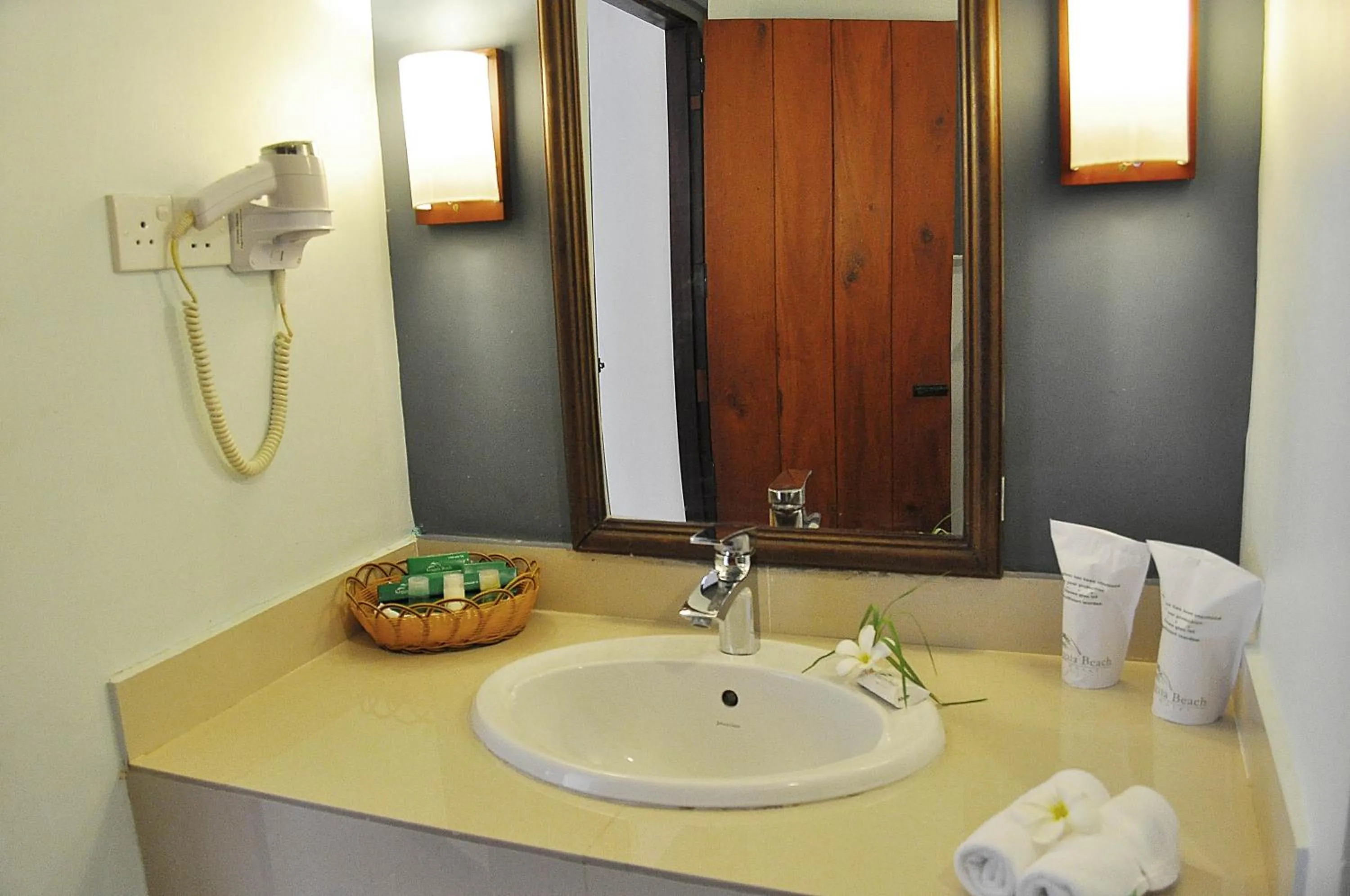 Bathroom in Koggala Beach Hotel