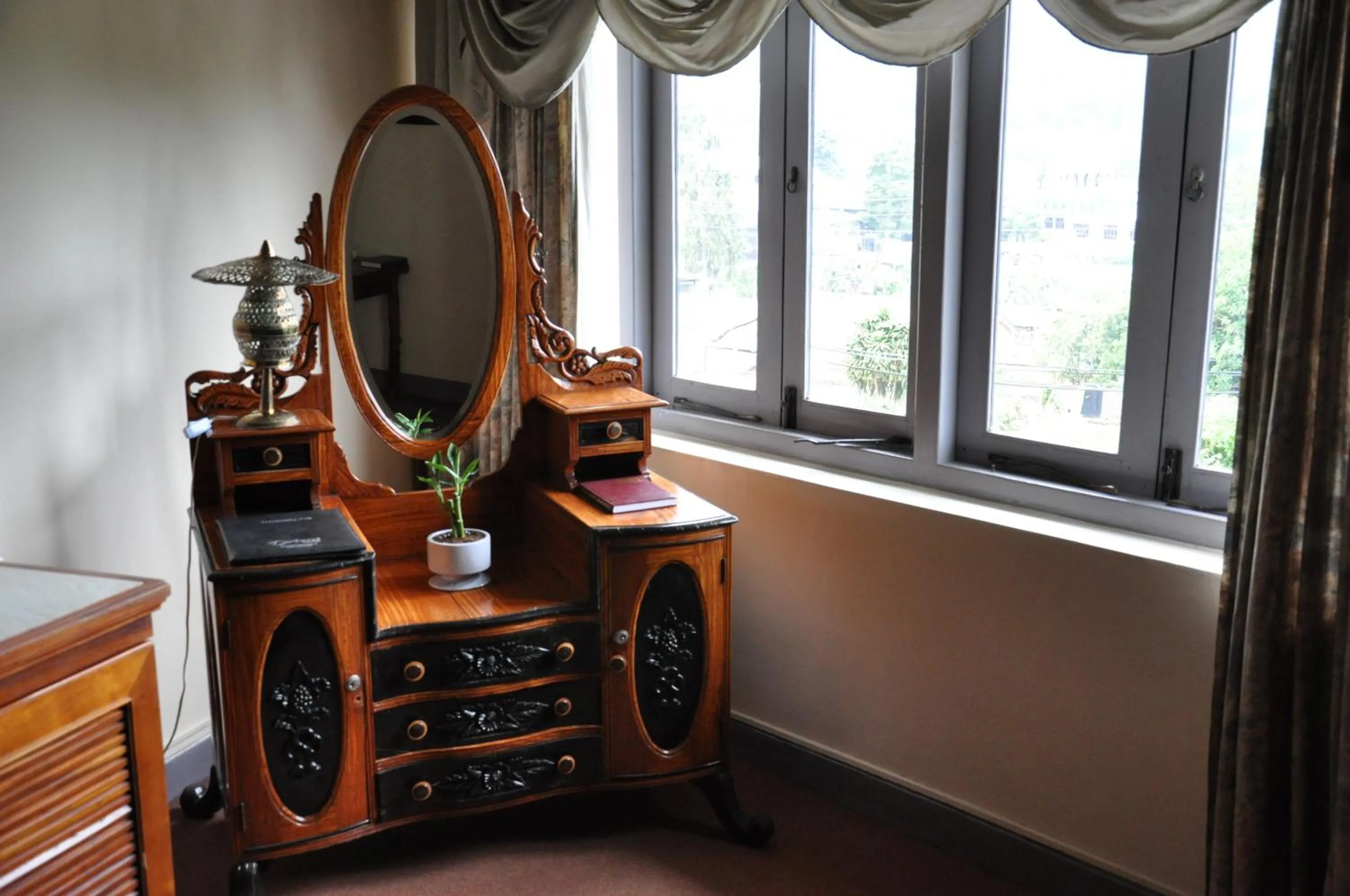 Bedroom in Orient Hotel