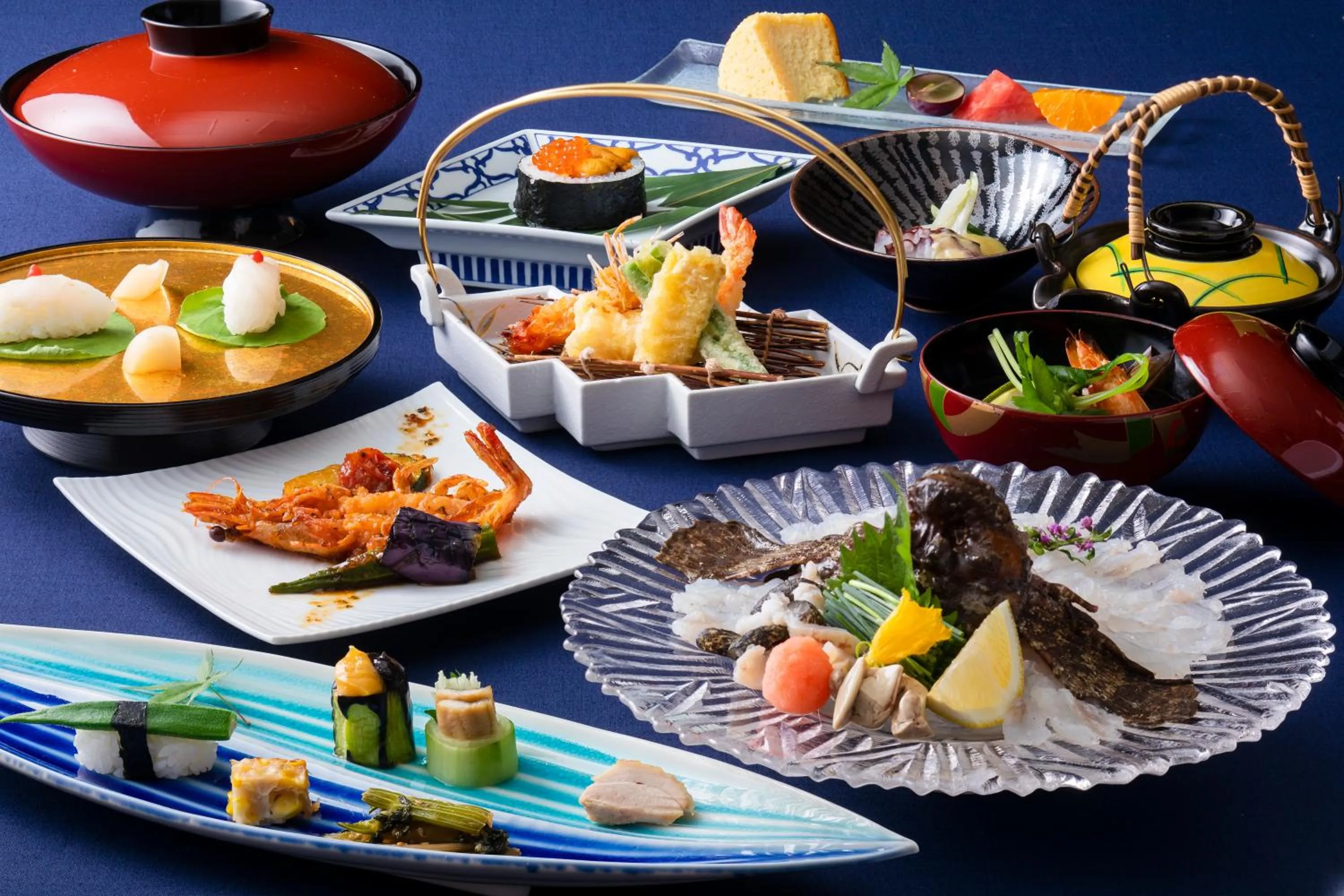 Restaurant/places to eat in Clayton Bay Hotel