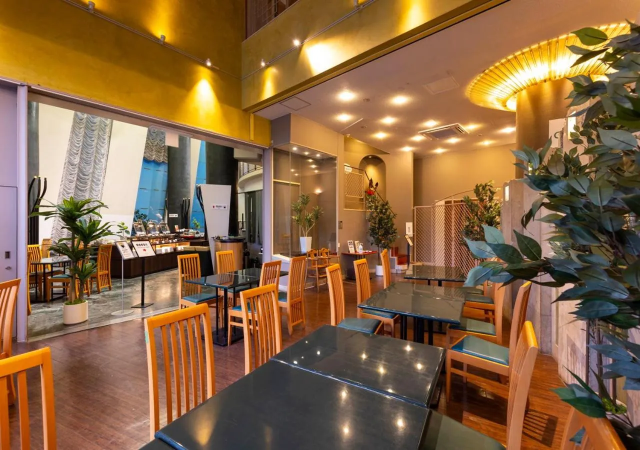 Restaurant/places to eat in APA Hotel Kanazawa Nishi