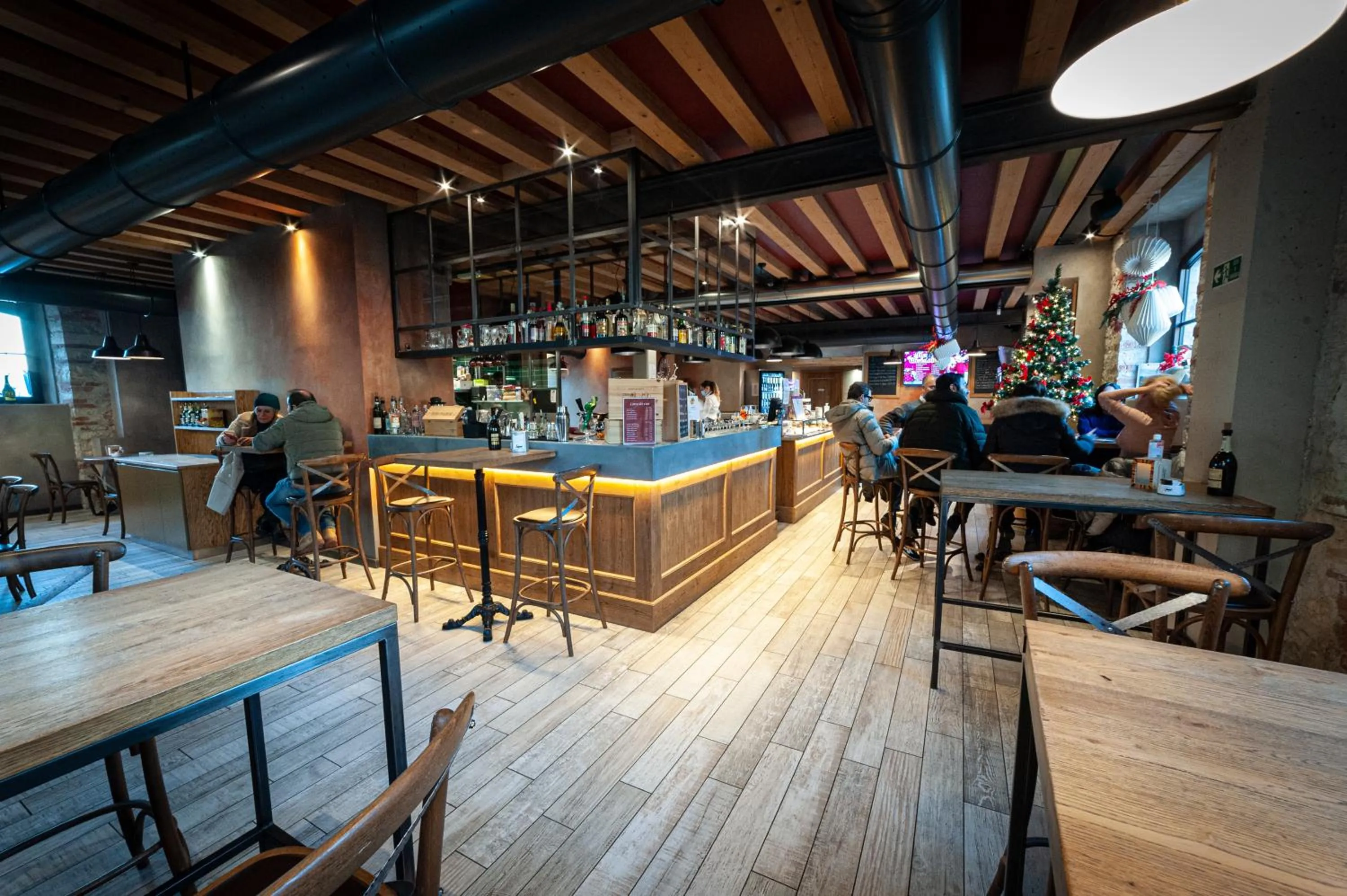 Lounge or bar in NUOVA FILANDA Rooms and More