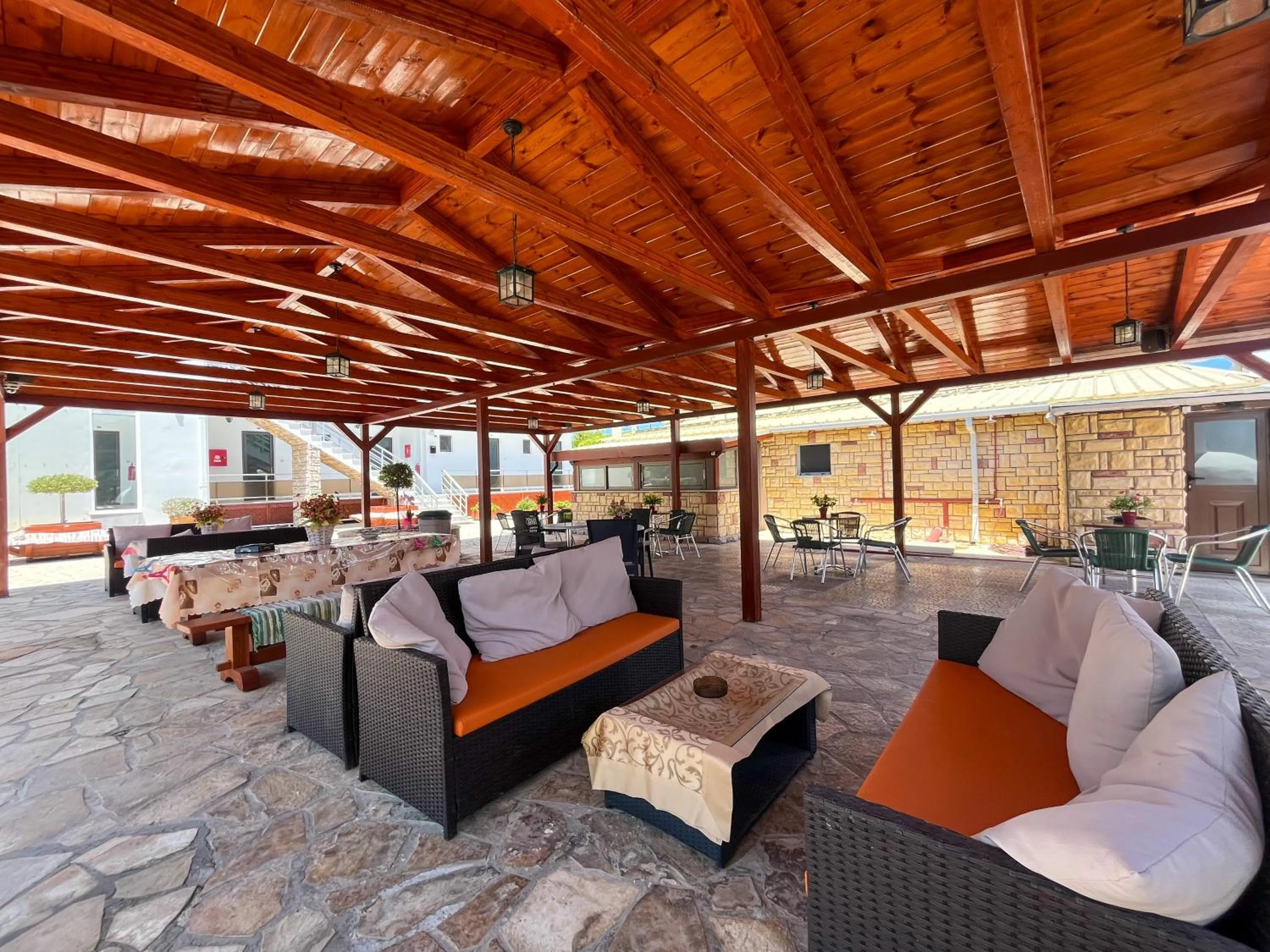 Patio in Pettas Apartments