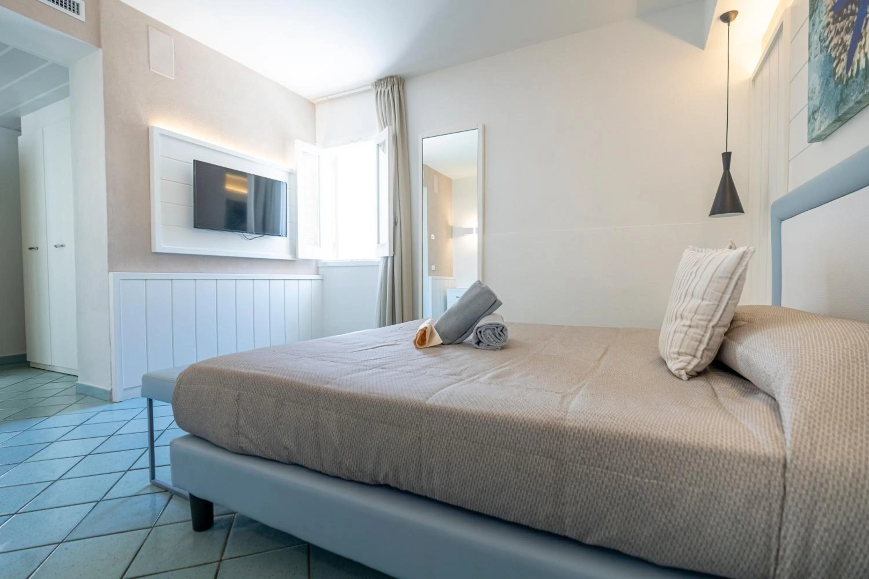 Bedroom, Bed in Mangia's Pollina Resort