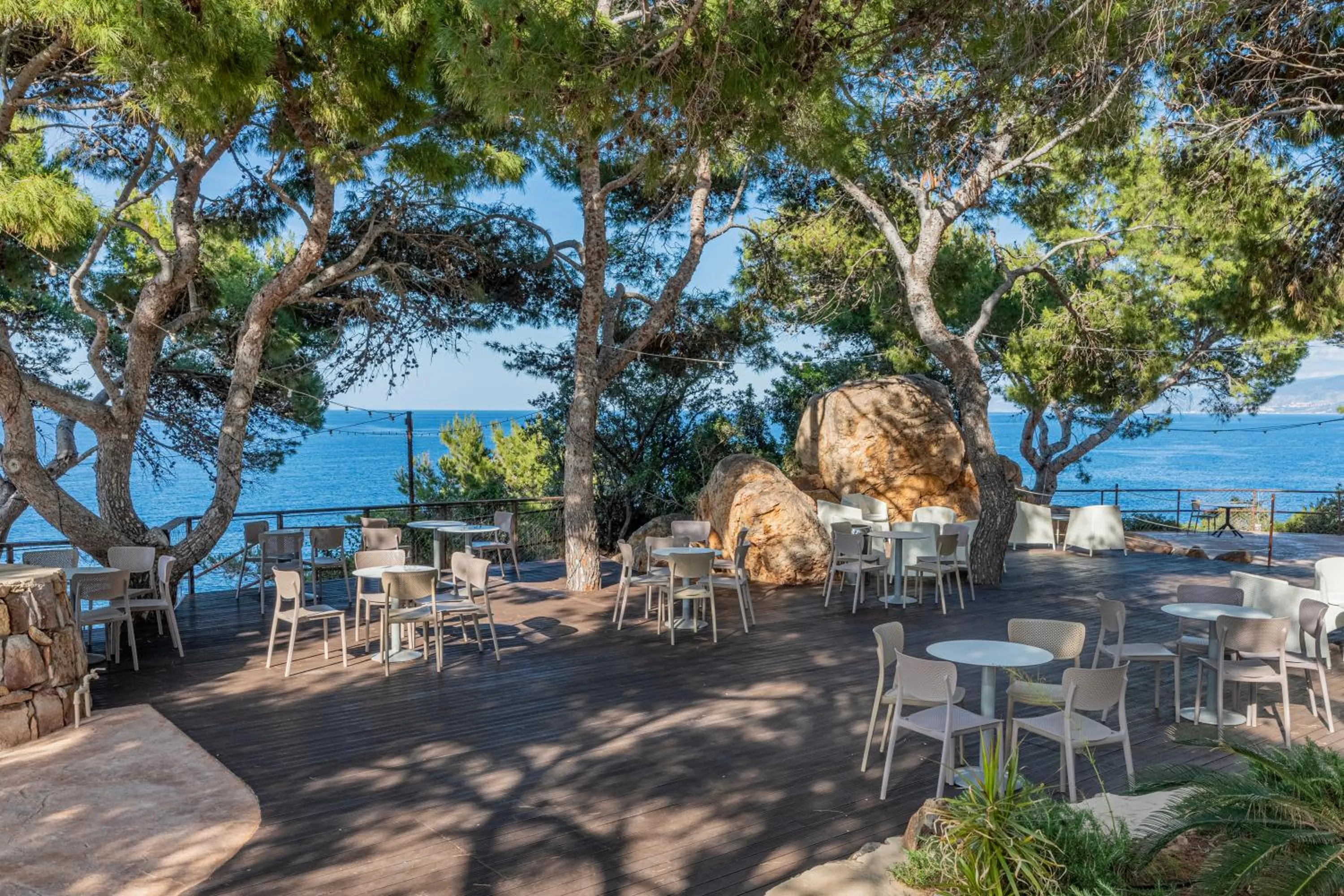 Restaurant/places to eat in Mangia's Pollina Resort