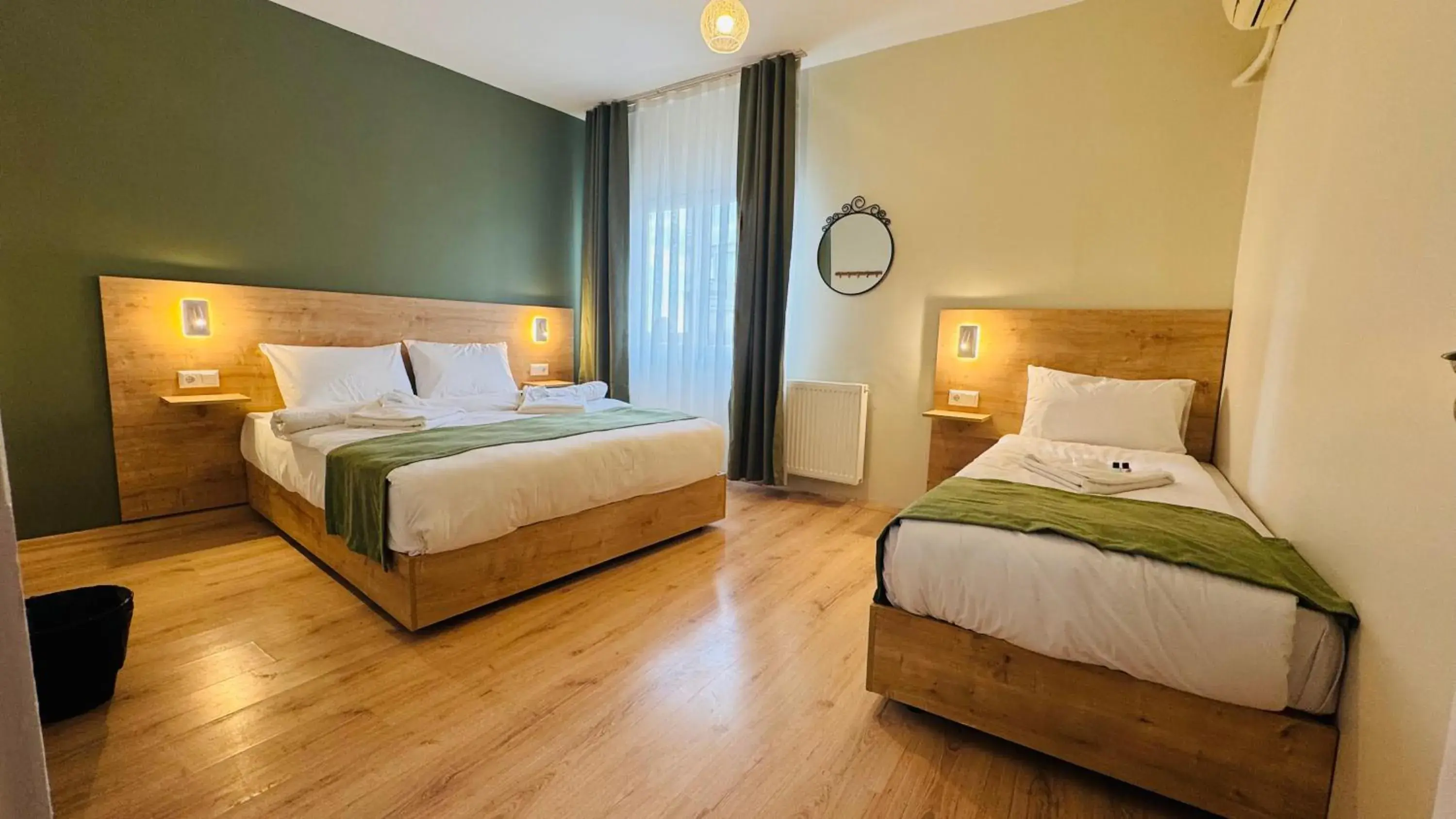 Twin Room with Bathroom in Sultan Hostel & Guesthouse Twin Room with Bathroom in Sultan Hostel & Guesthouse