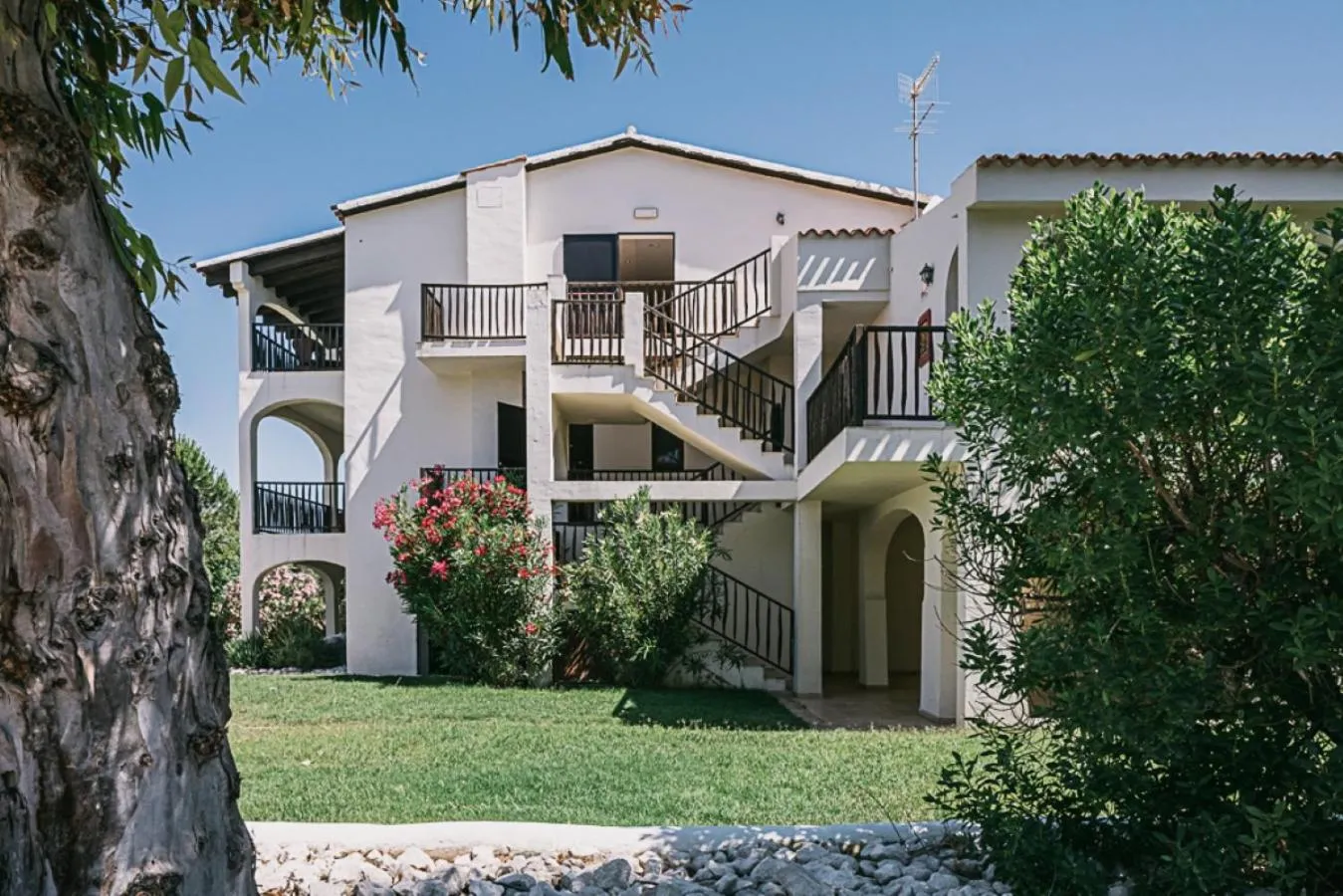 Property building in MClub Del Golfo