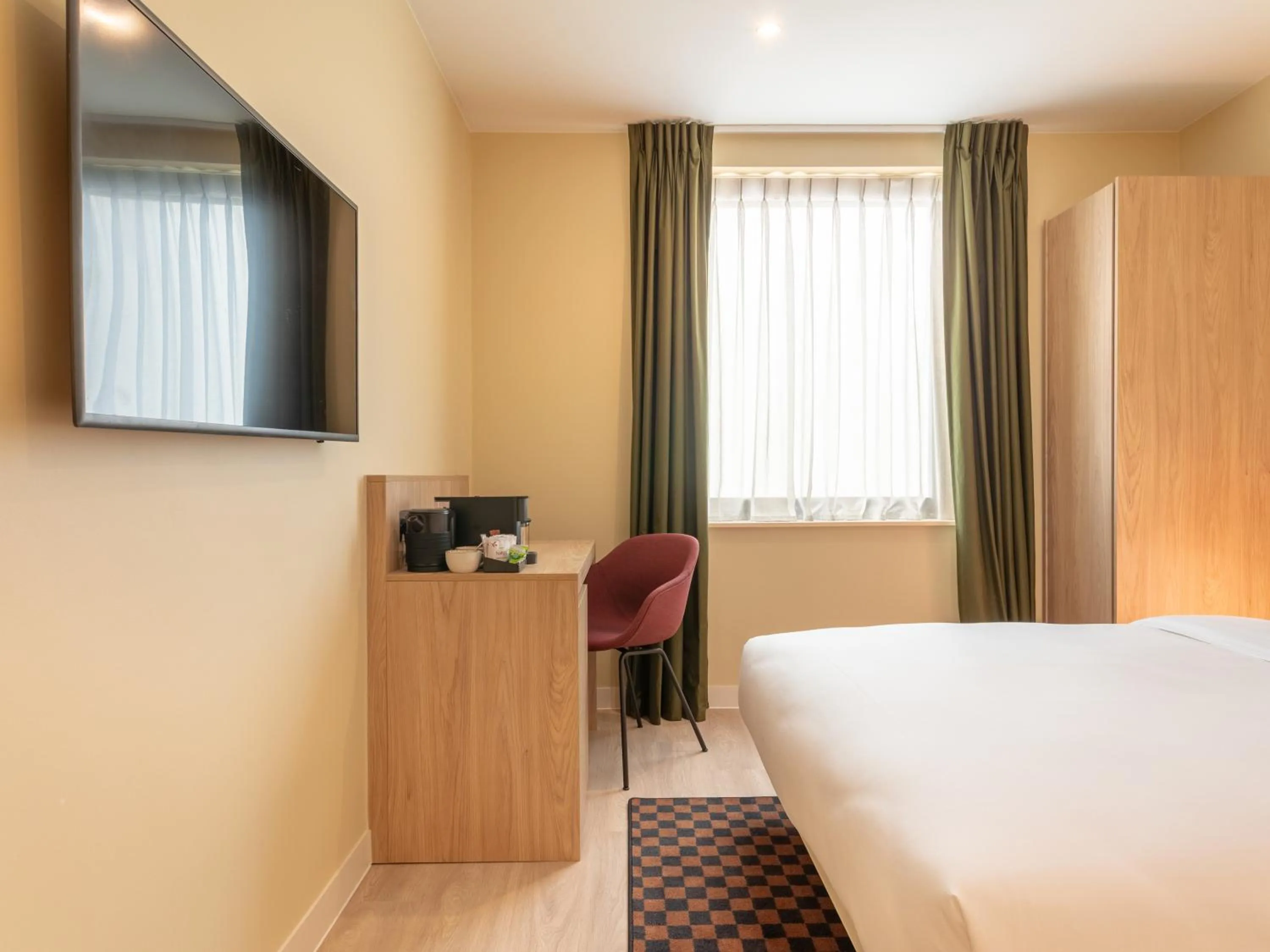 Bed in Numa Brighton Pavilion