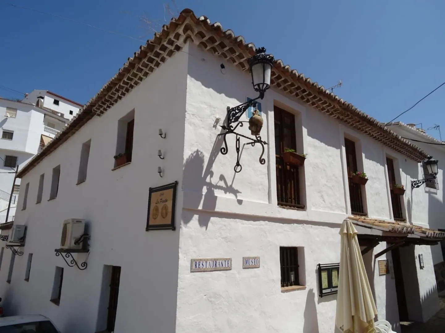 Property building in Hotel Posada del Bandolero