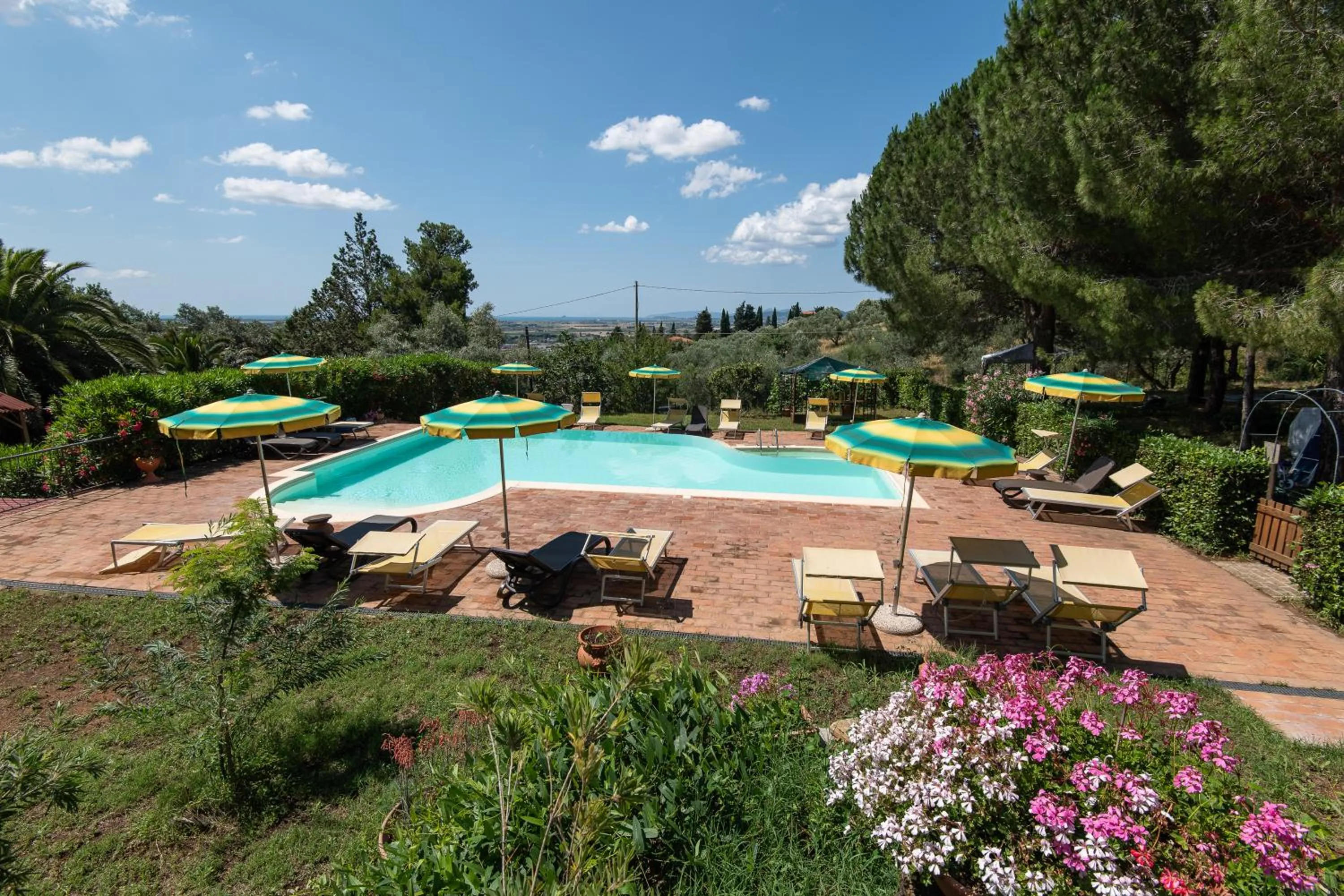 Pool view in Dolce Vita