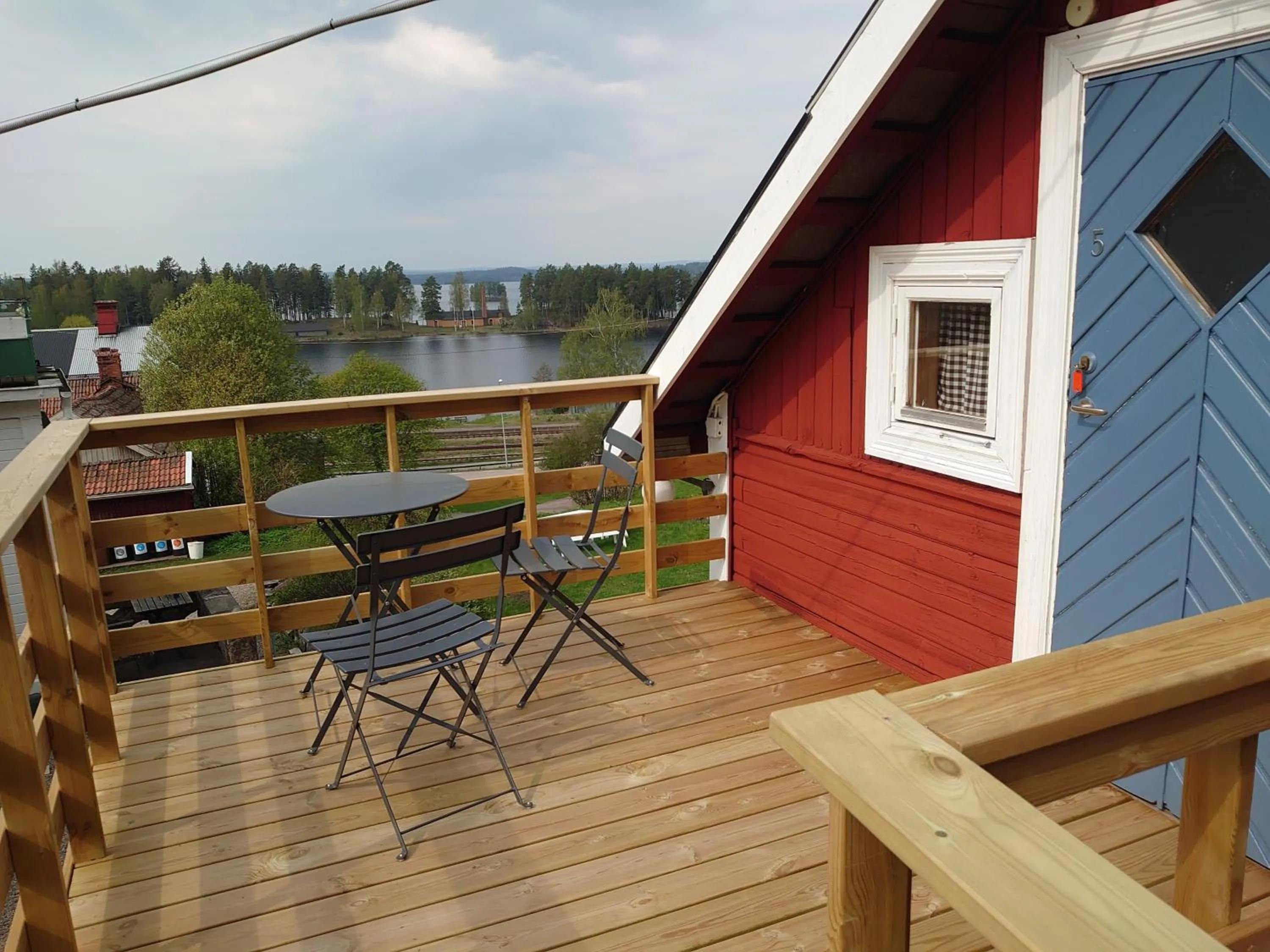 Garden view in Vandrarhemmet Tallbacka/Ängelsberg Hostel