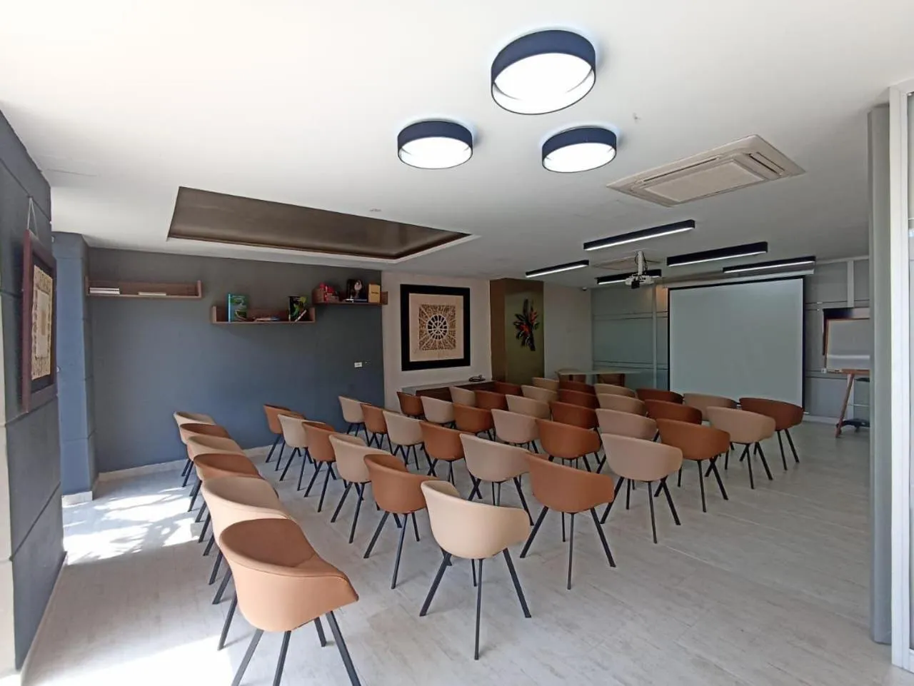 Living room in VVC Hotel's