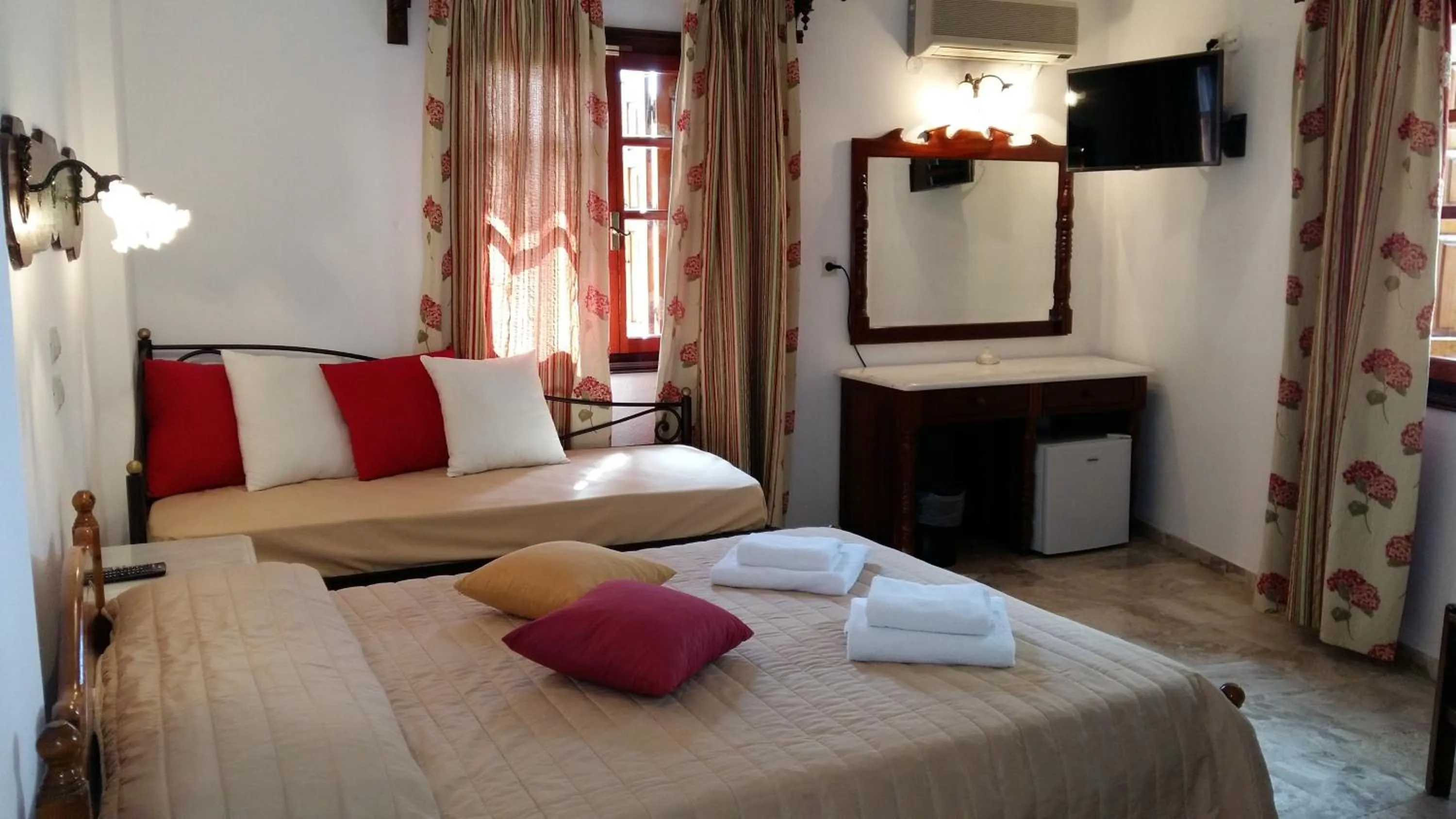 Bedroom in Hotel Villa Orsa