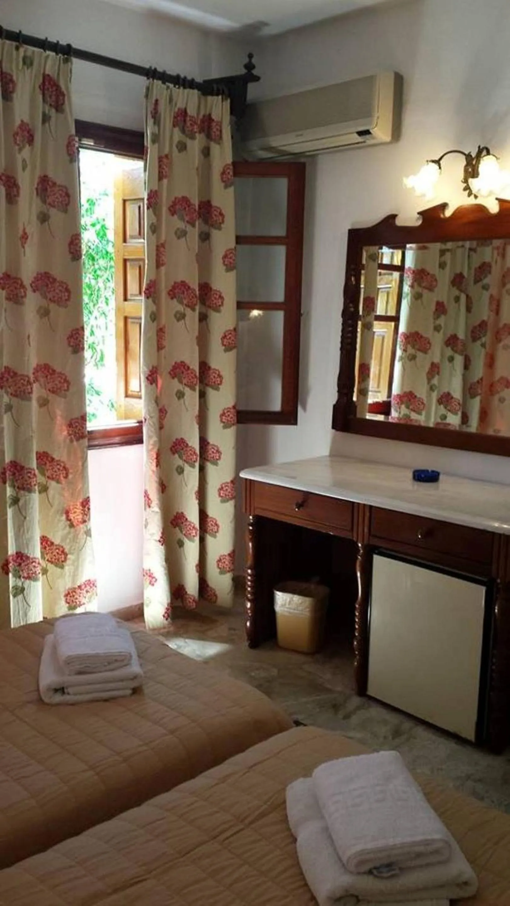 Bedroom in Hotel Villa Orsa