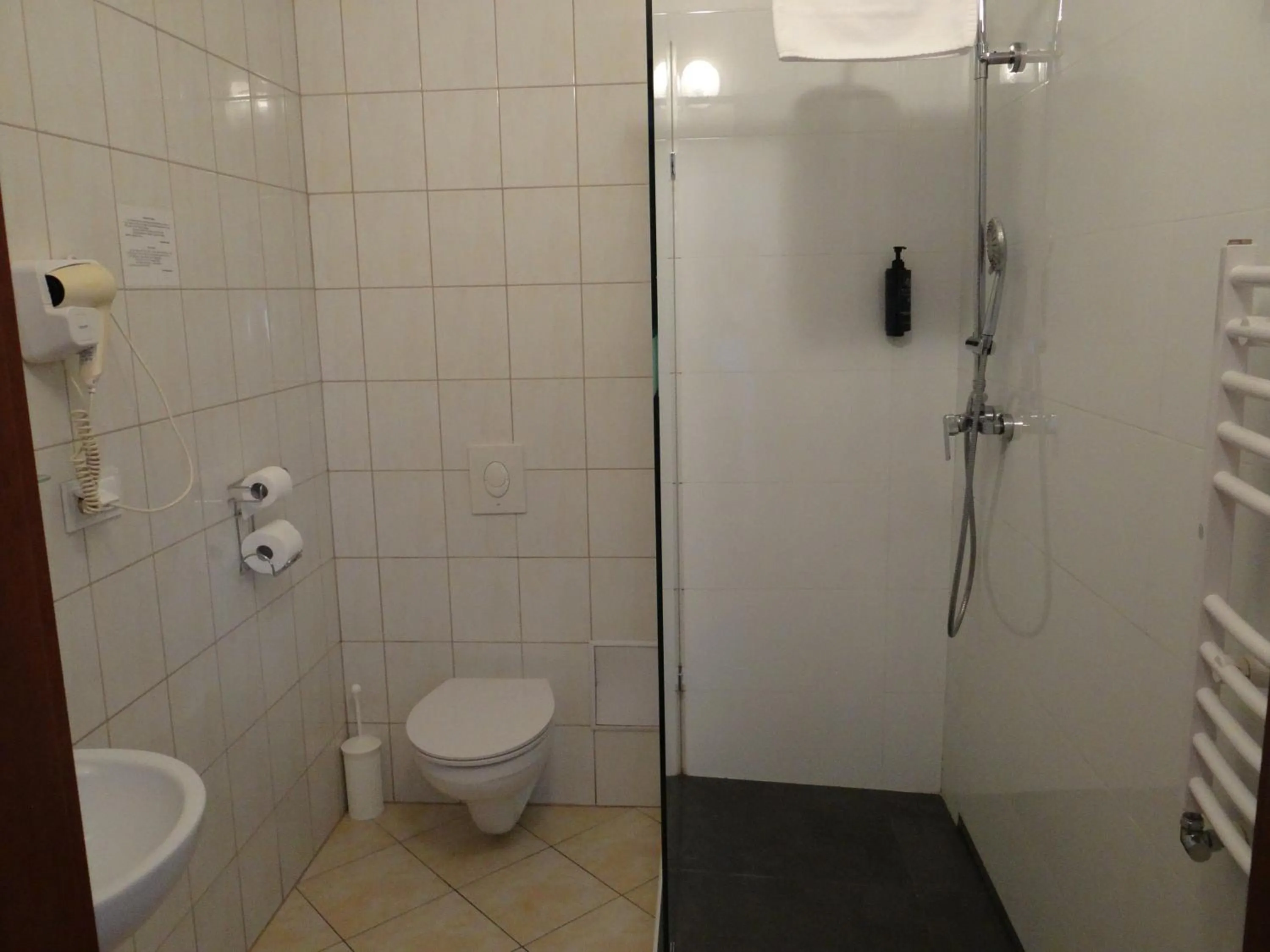 Bathroom in Hotel Relax