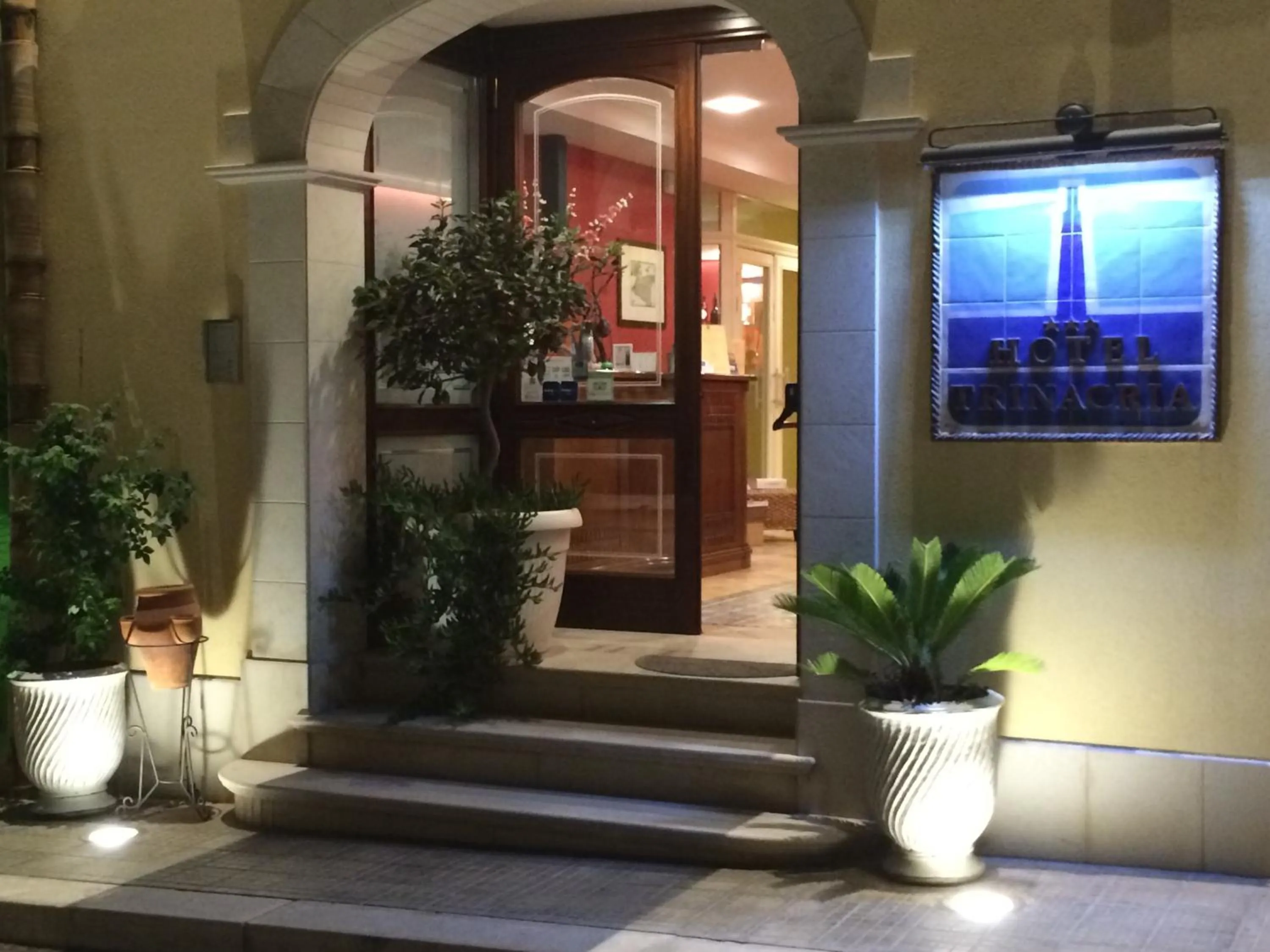 Facade/entrance in Hotel Trinacria