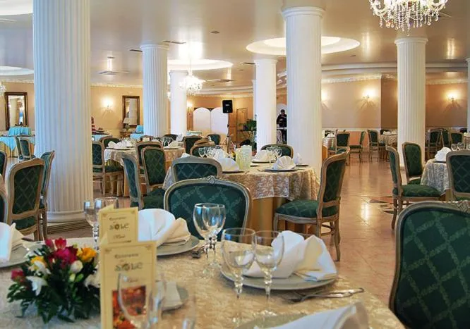 Restaurant/places to eat in Hotel Del Sole