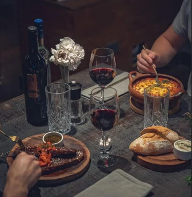 Food and drinks in Tunqueley Hotel