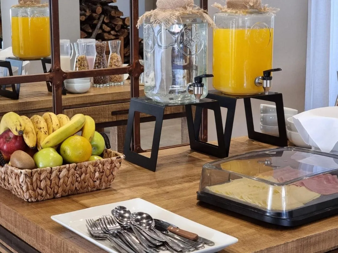 Food and drinks in Tunqueley Hotel