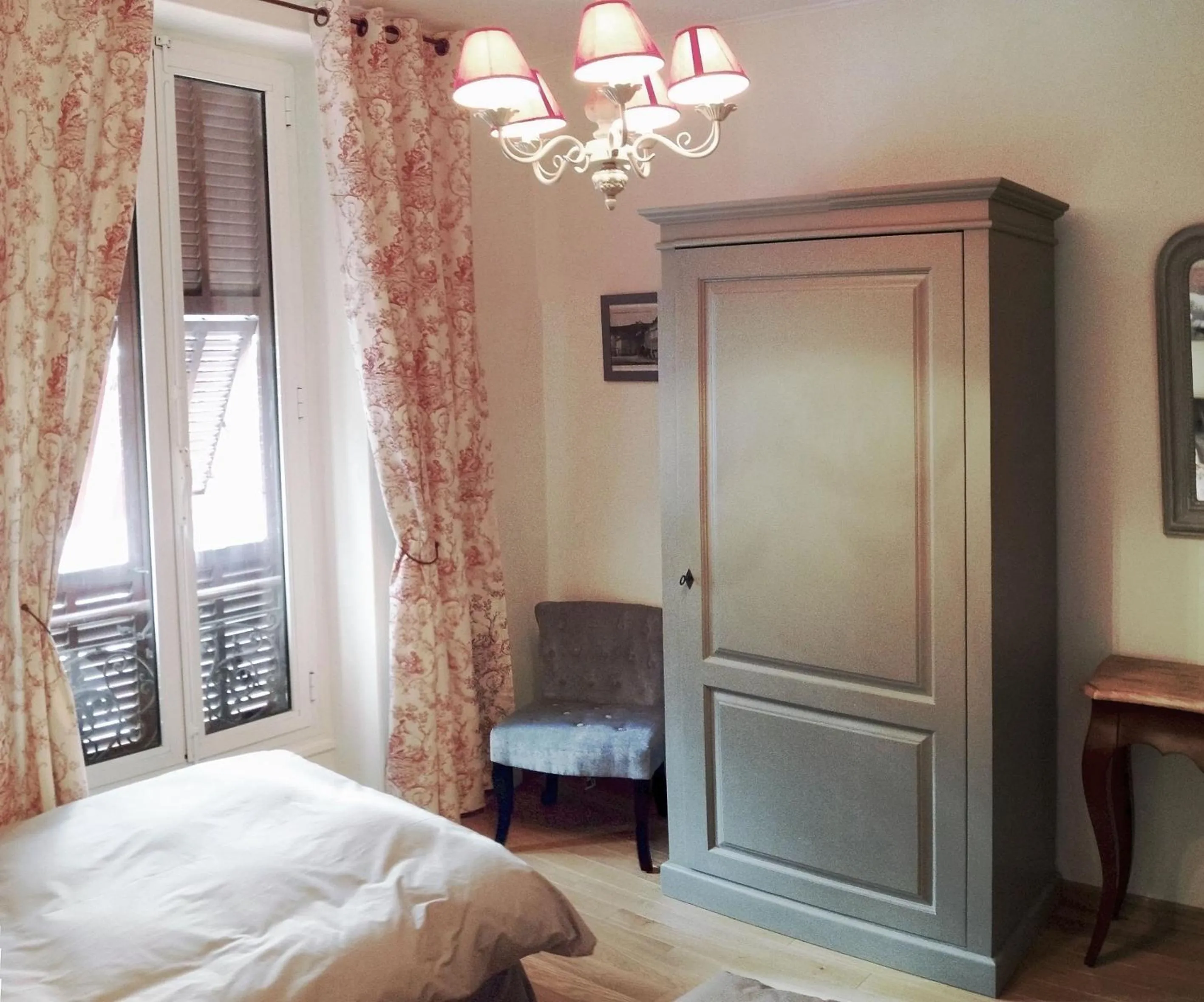 Photo of the whole room, Bed in Hotel La Regence