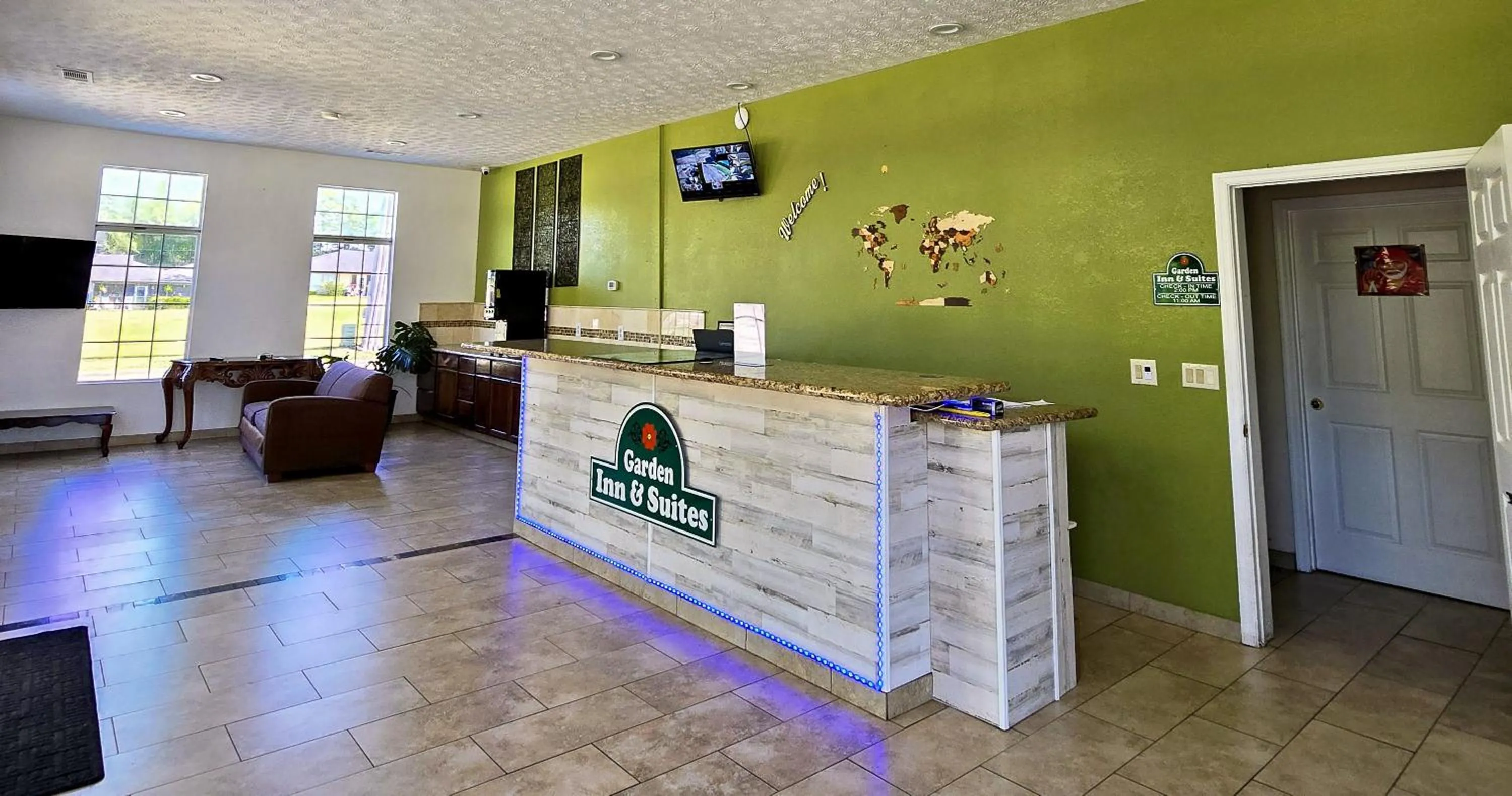 Lobby or reception in Garden Inn and Suites near Callaway Gardens Pine Mountain