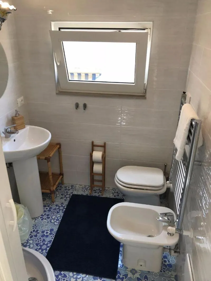 Bathroom in Vic e Vicariell