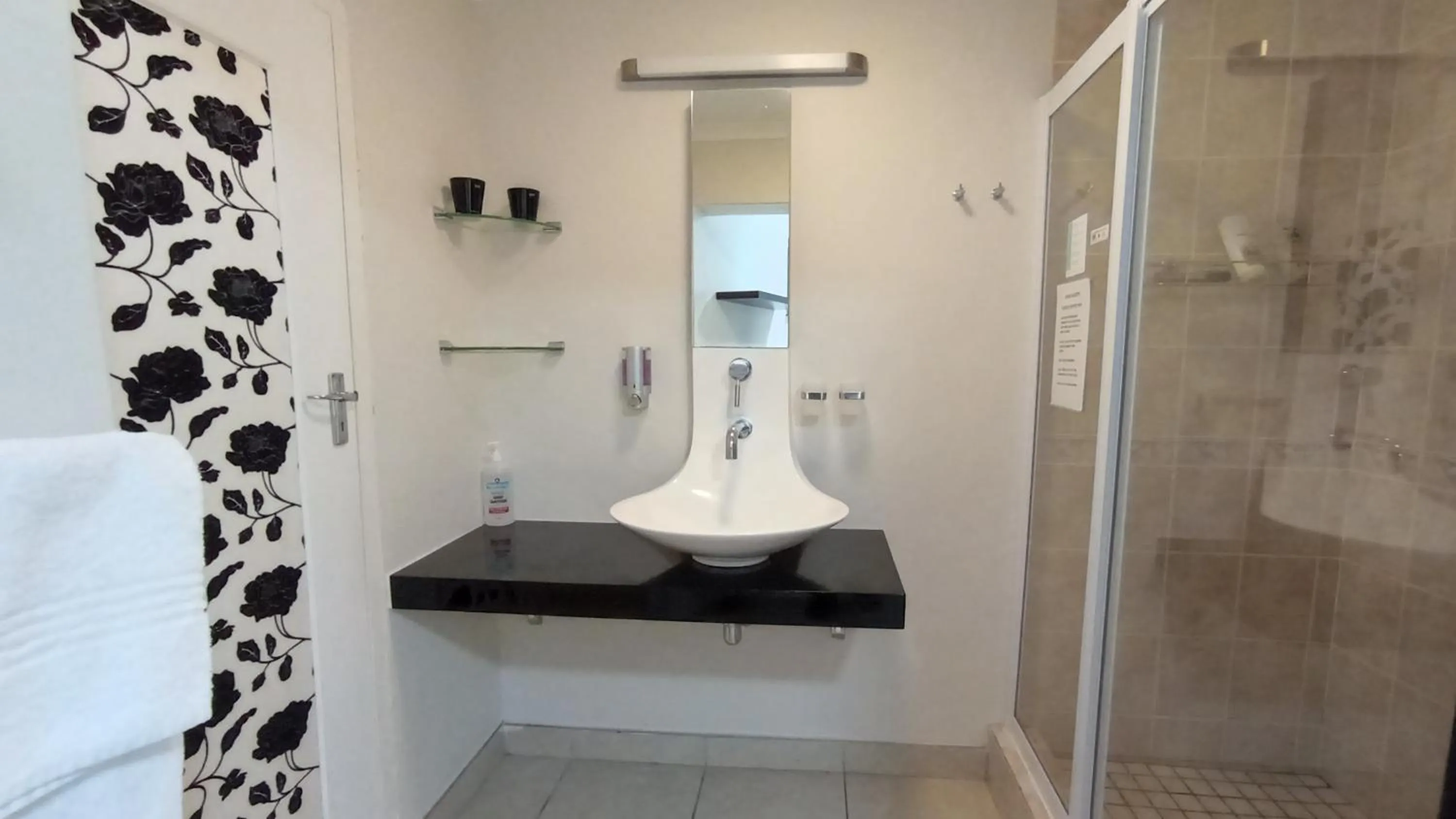 Bathroom in Alba House Guest House