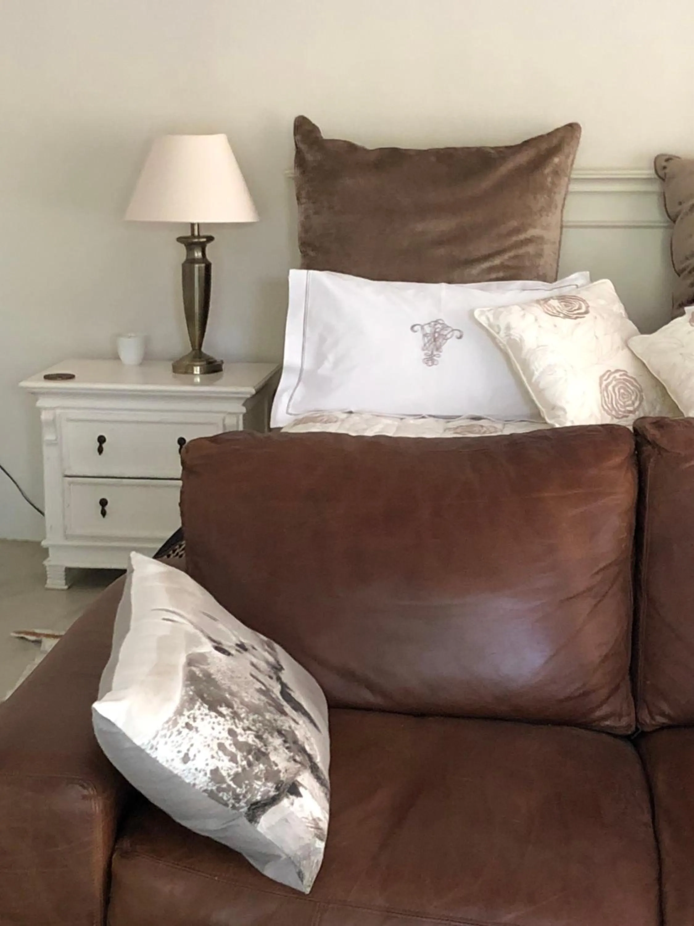 Seating area in Alba House Guest House
