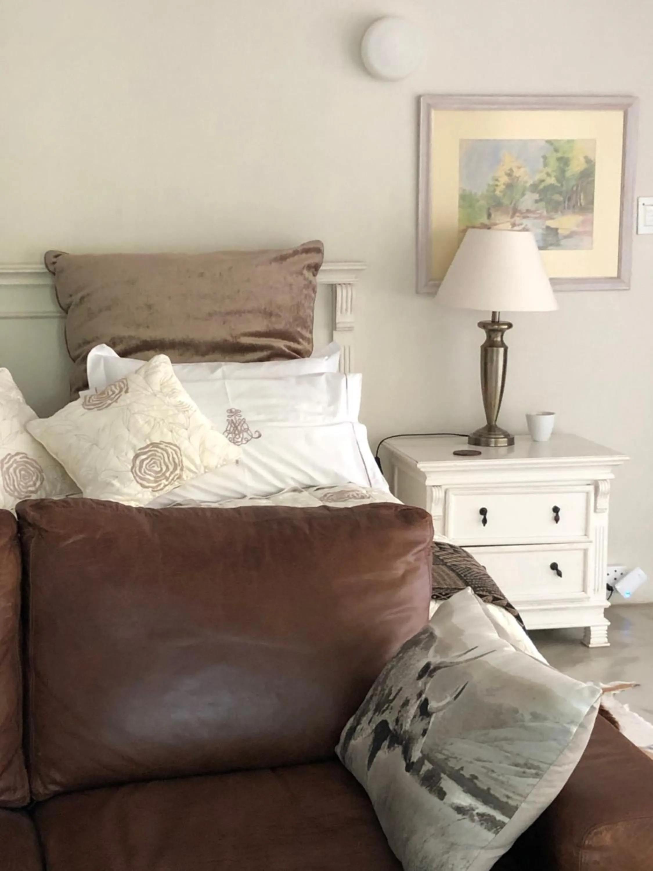 Bedroom in Alba House Guest House