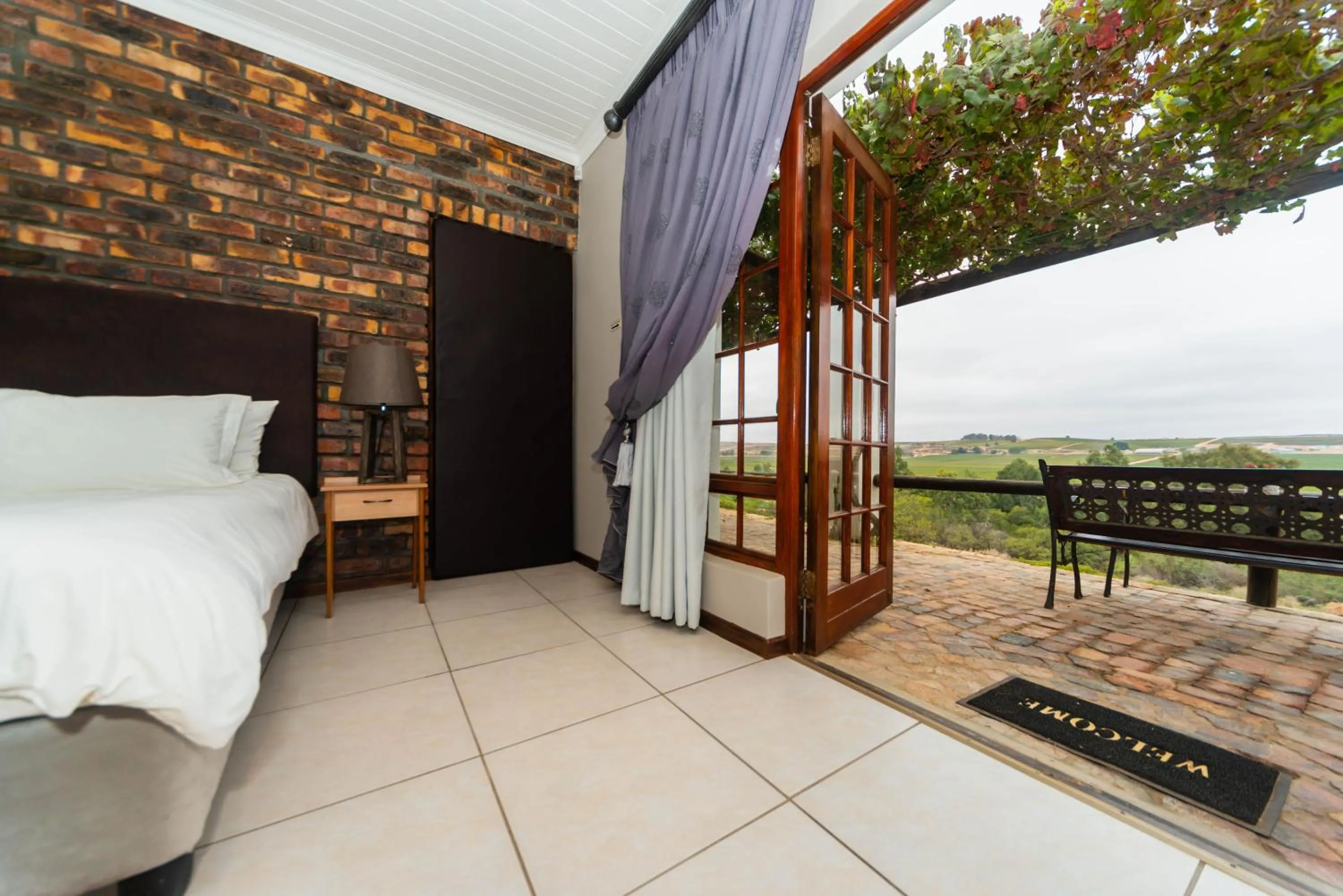 Bed in Melkboomsdrift Guest House & Conference Centre